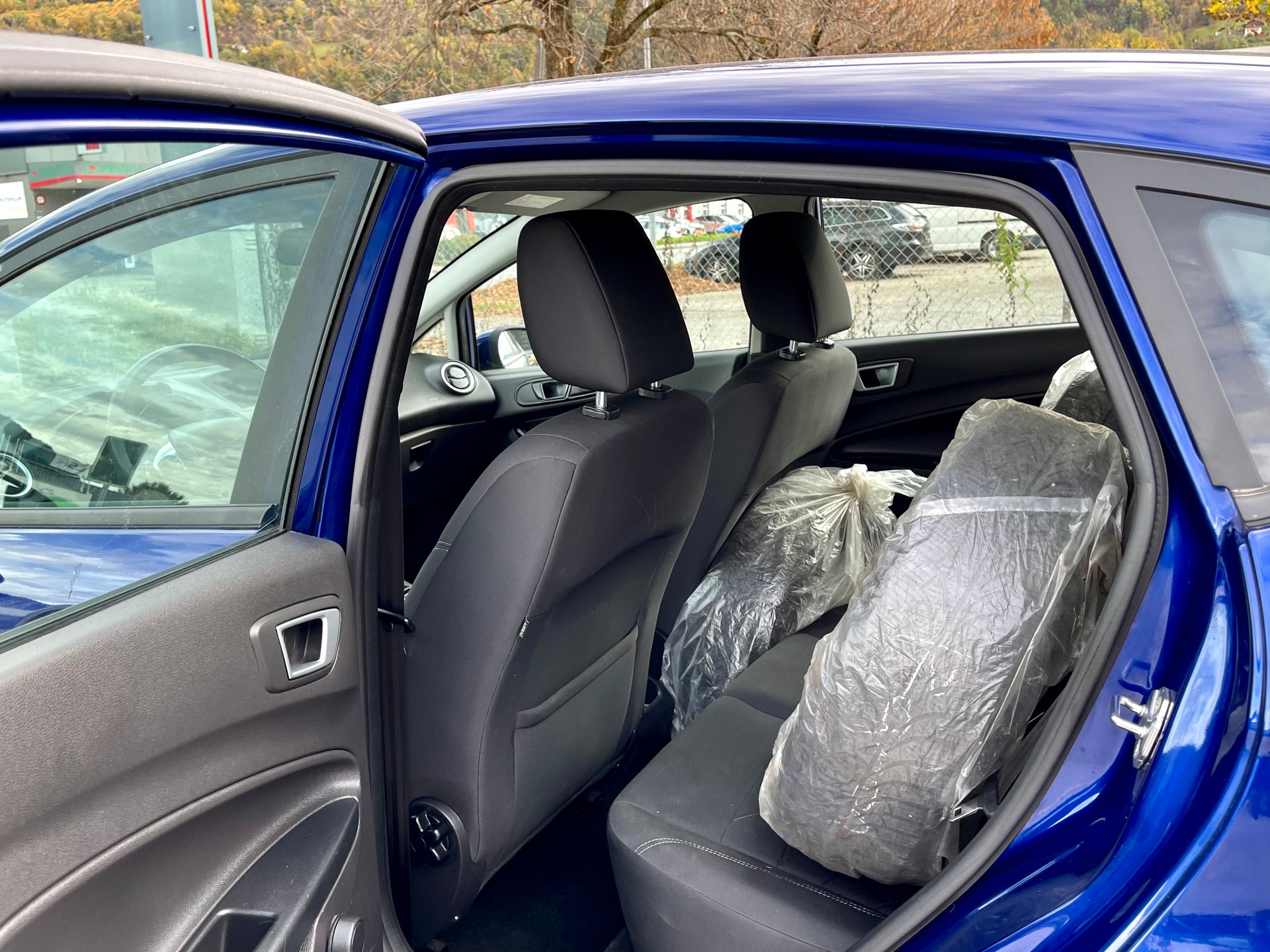 FORD Fiesta 1.5 TDCi Titanium-image-15