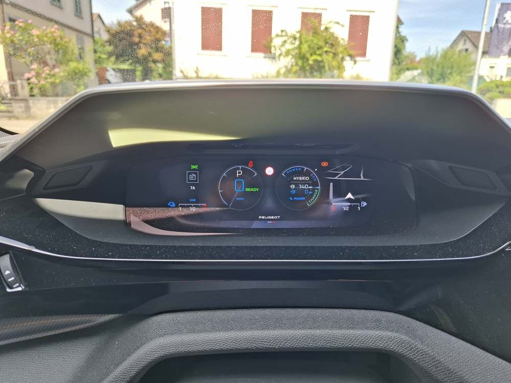 PEUGEOT 308 SW 1.6 PHEV 180 GT-image-16