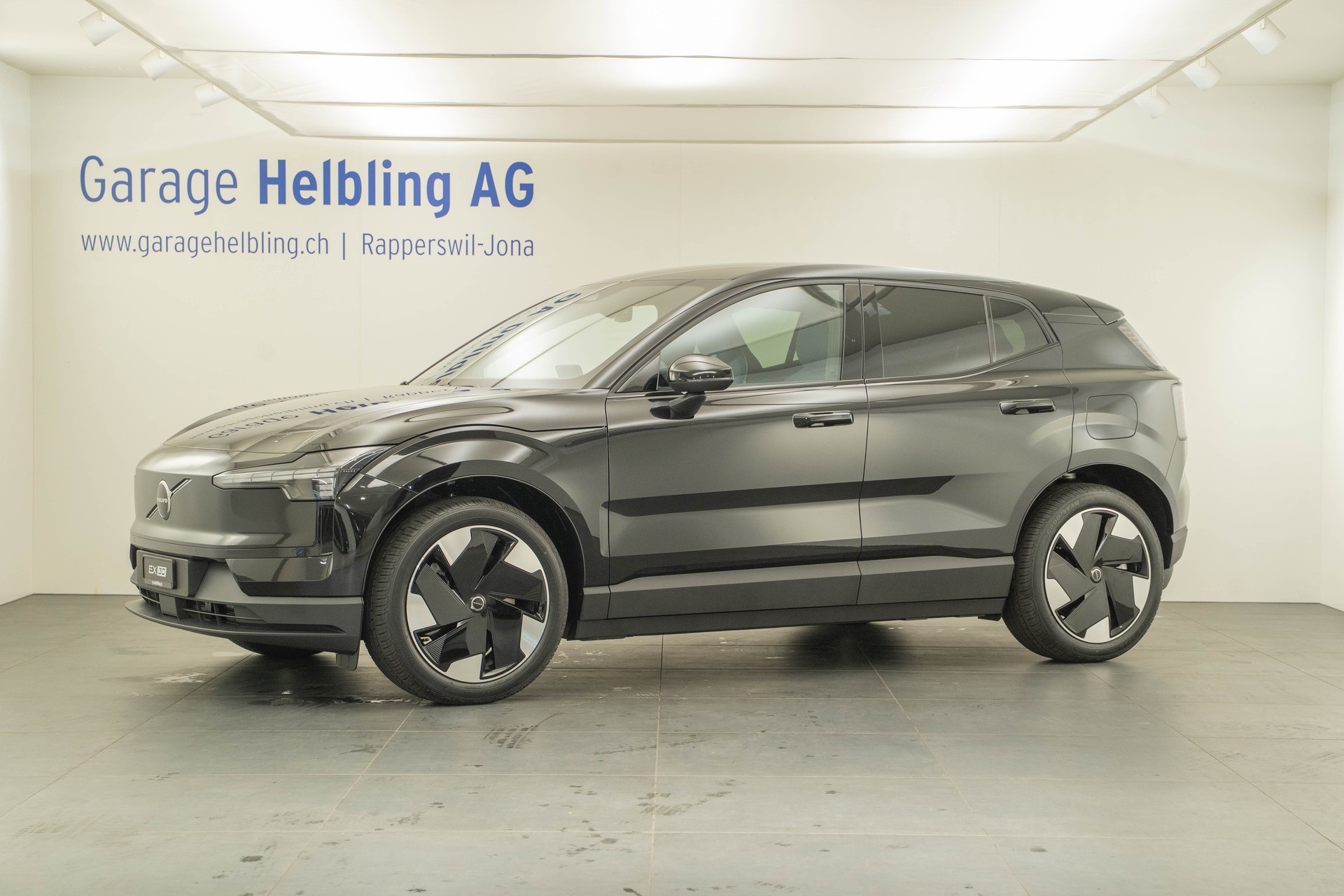 VOLVO EX30 E60 Twin Plus Performance AWD-image-0