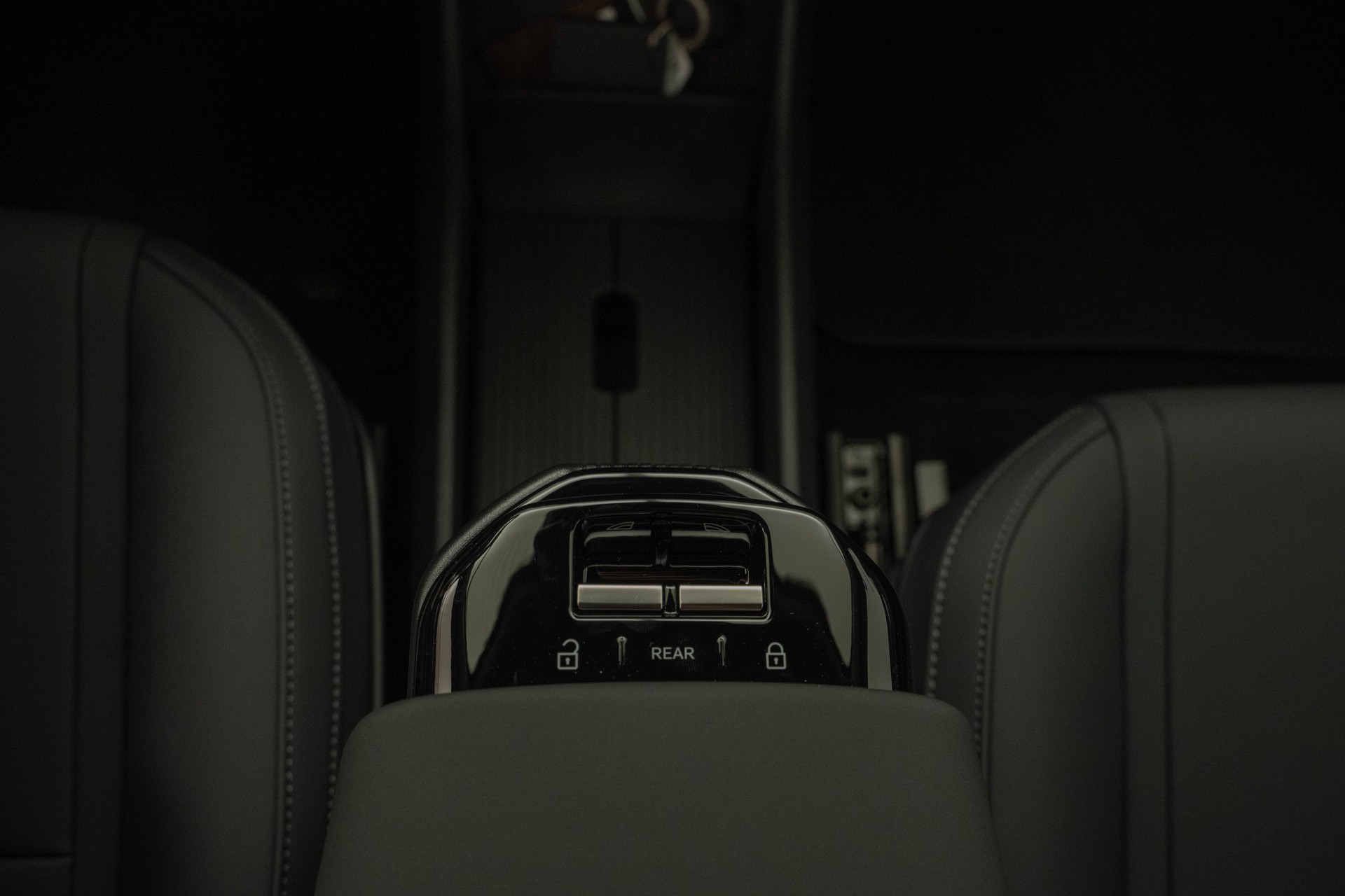 VOLVO EX30 E60 Twin Plus Performance AWD-image-12