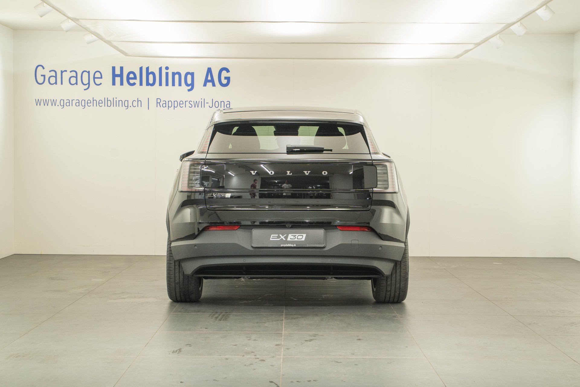 VOLVO EX30 E60 Twin Plus Performance AWD-image-3