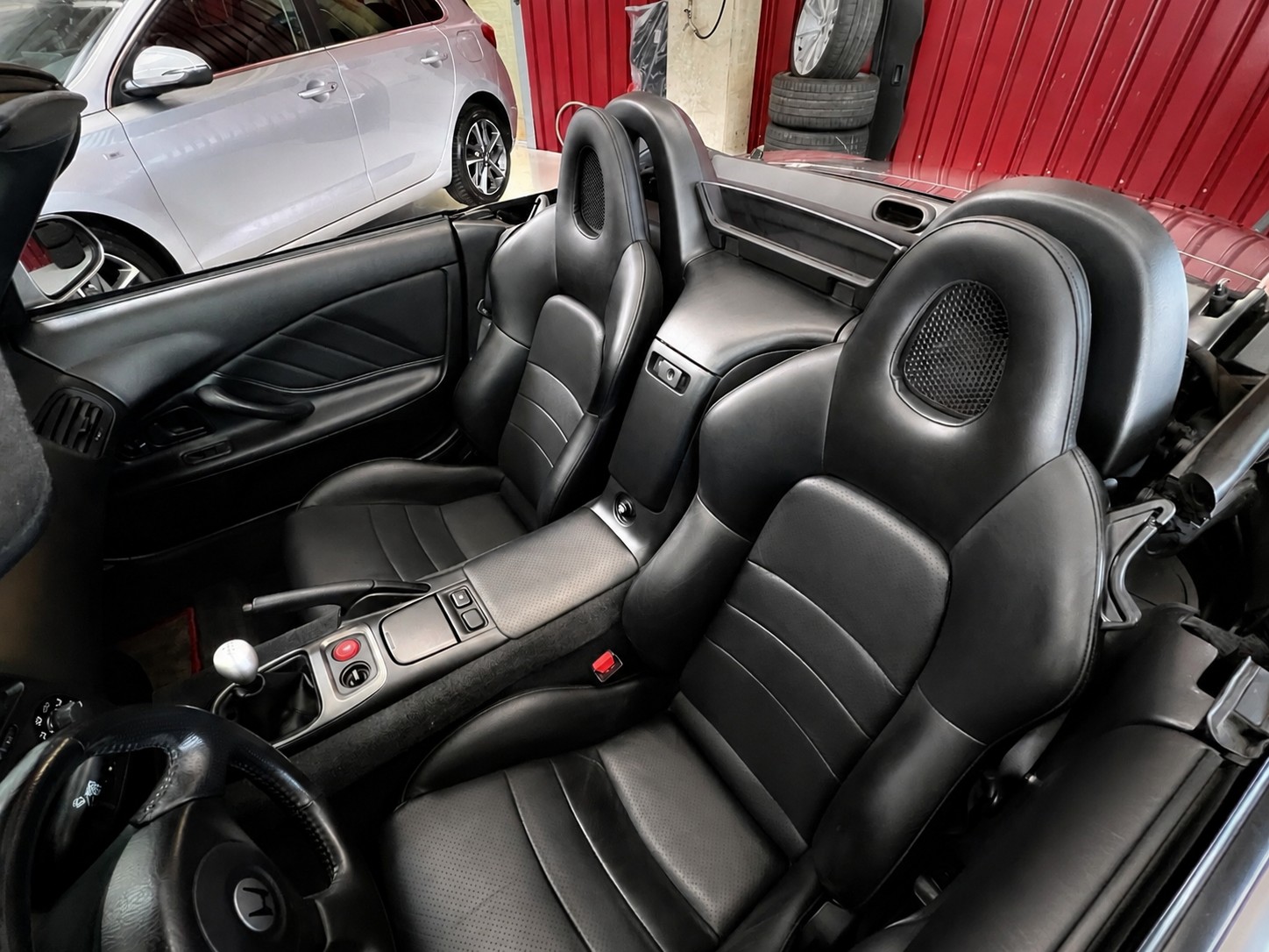 HONDA S2000-image-5