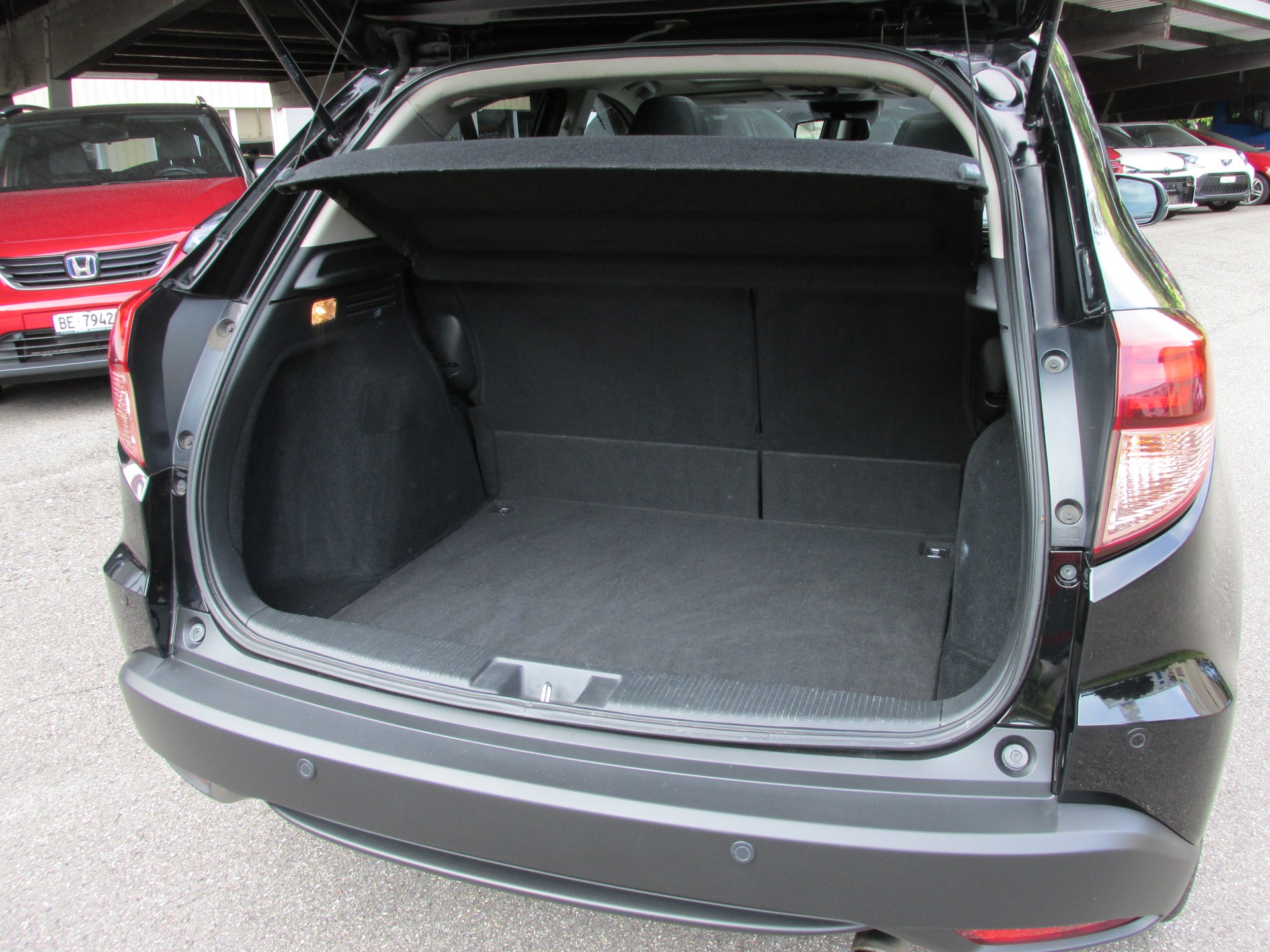 HONDA HR-V 1.5i-VTEC Executive CVT-image-7