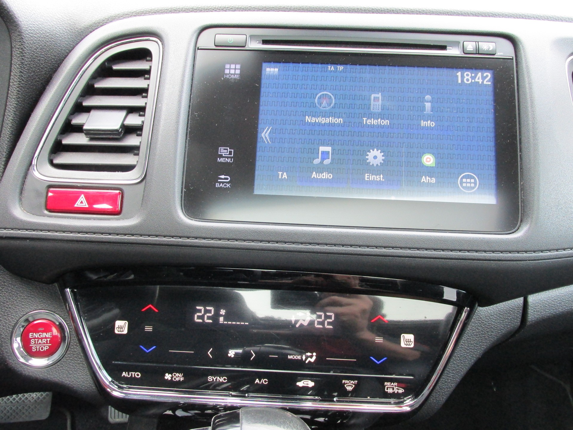 HONDA HR-V 1.5i-VTEC Executive CVT-image-16
