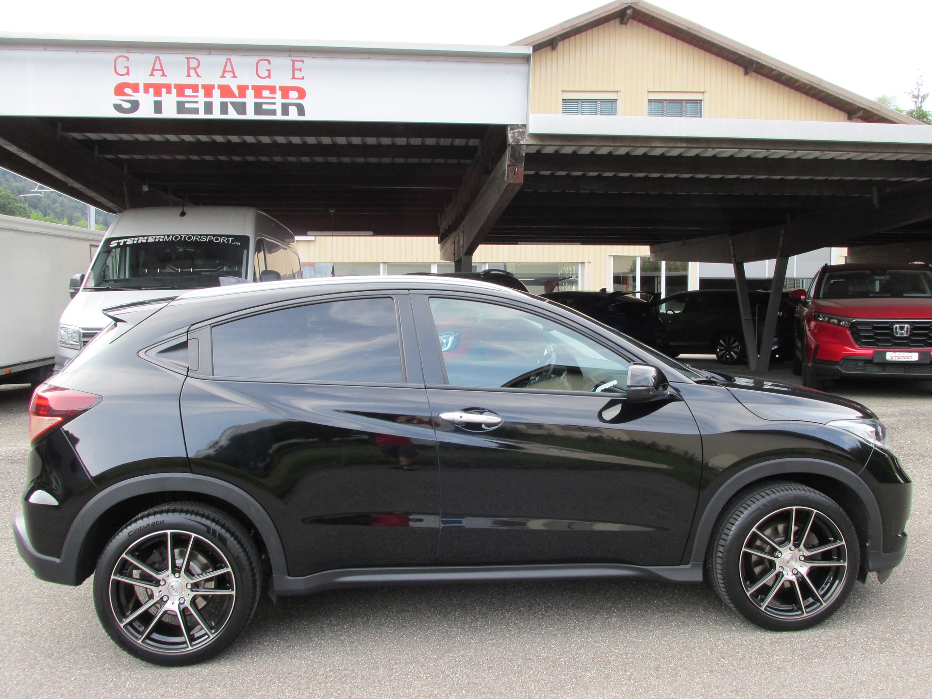 HONDA HR-V 1.5i-VTEC Executive CVT-image-4