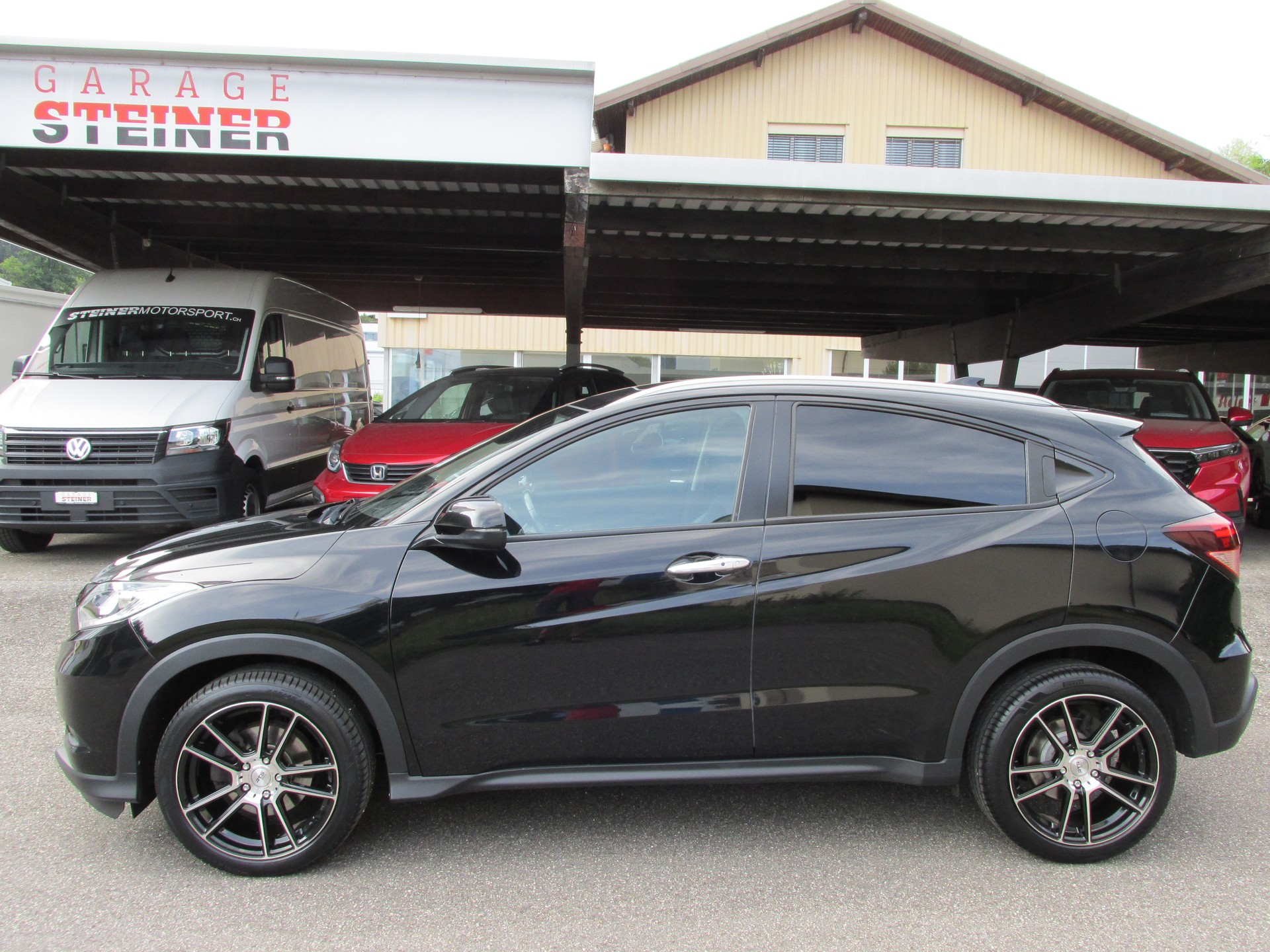 HONDA HR-V 1.5i-VTEC Executive CVT-image-3
