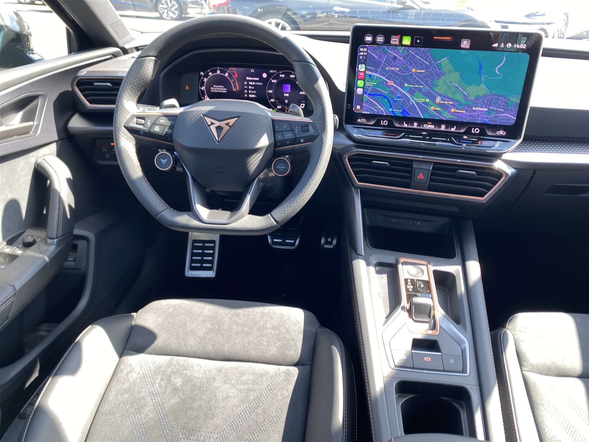 CUPRA LEON ST 2.0 TSi VZ 4Drive 333PS DSG-Automat-image-8