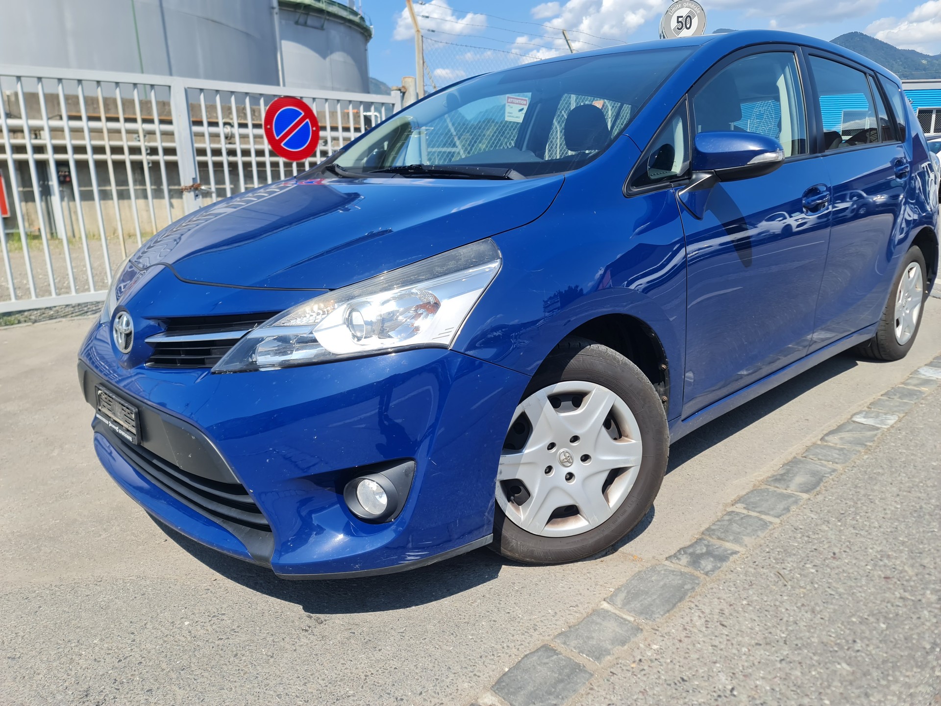 TOYOTA Verso 1.6 Terra-image-0