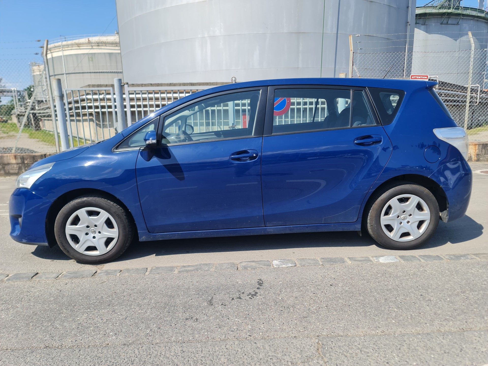 TOYOTA Verso 1.6 Terra-image-2