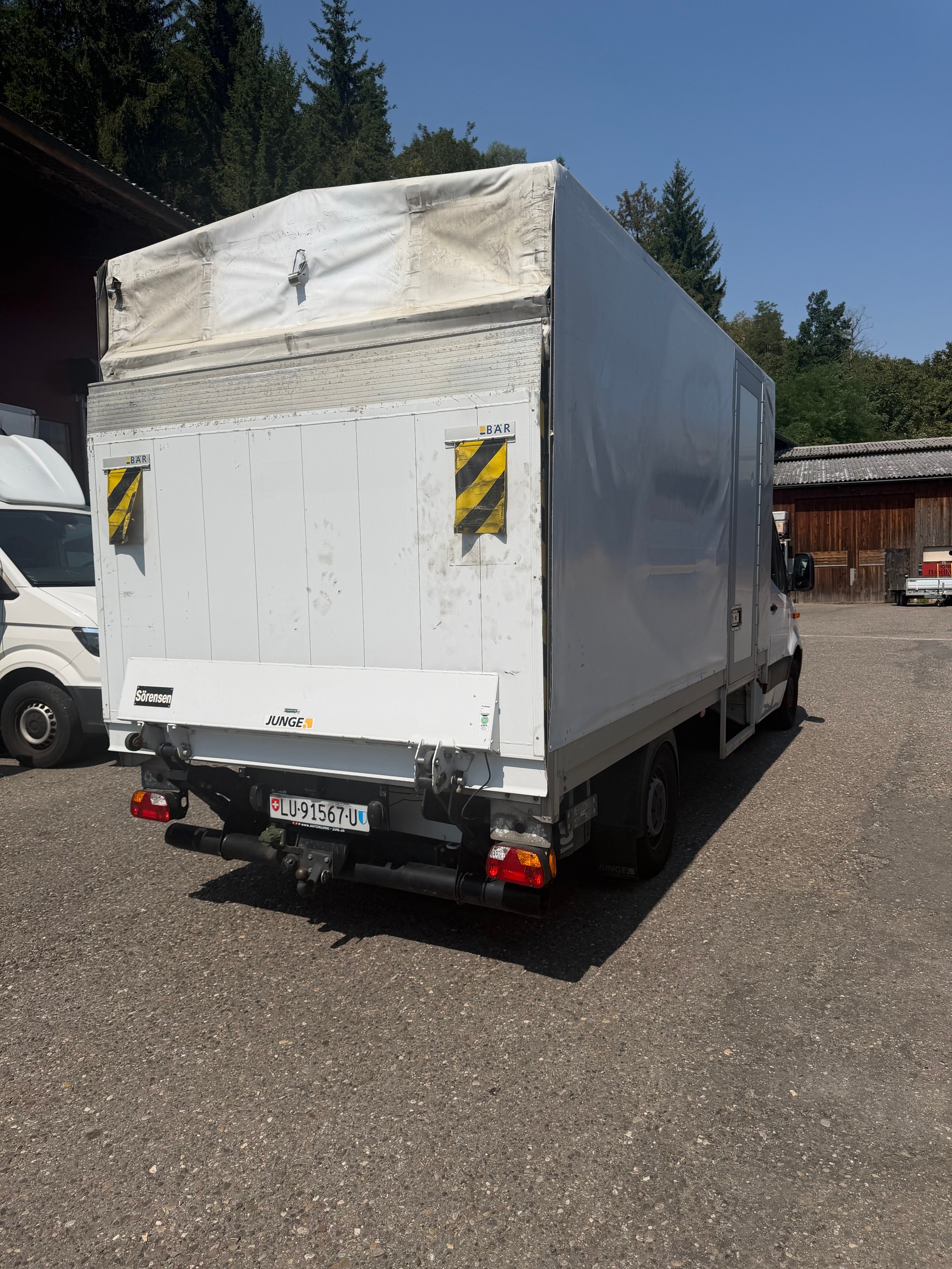 MERCEDES-BENZ Sprinter-image-2