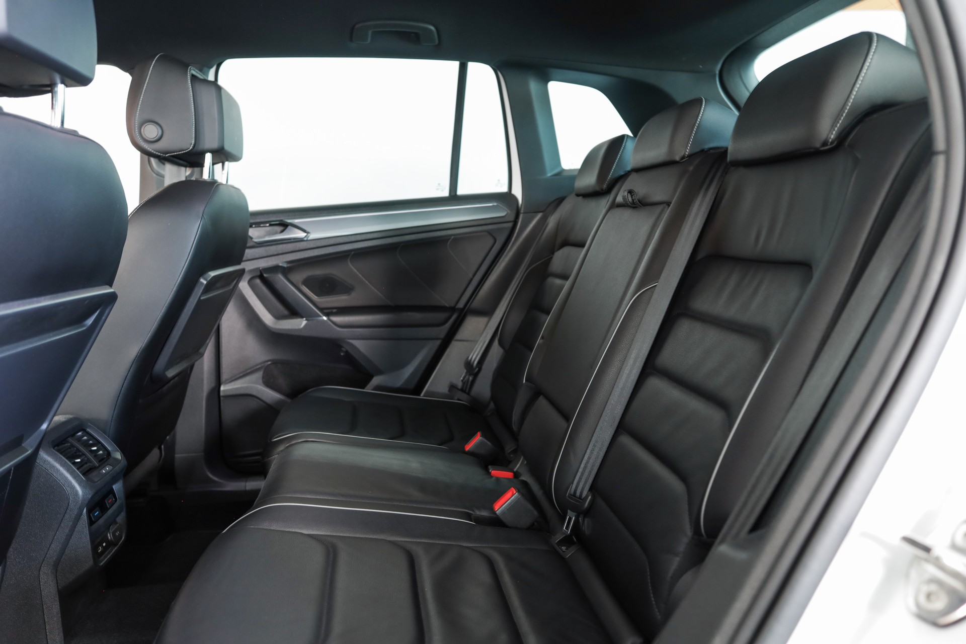VW Tiguan 2.0TSI Highline 4Motion DSG-image-9