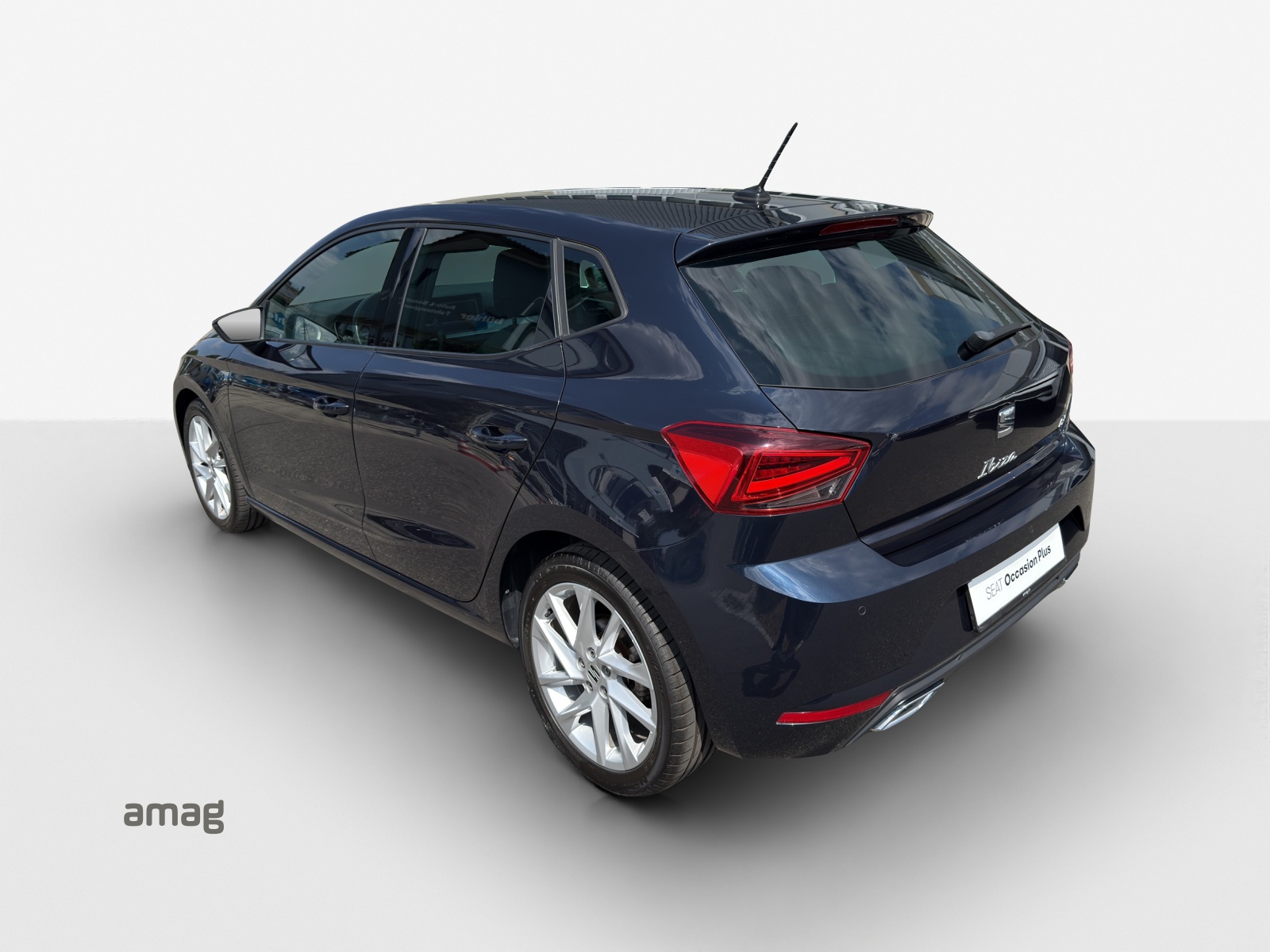 SEAT Ibiza 1.0 EcoTSI Hola FR DSG-image-2