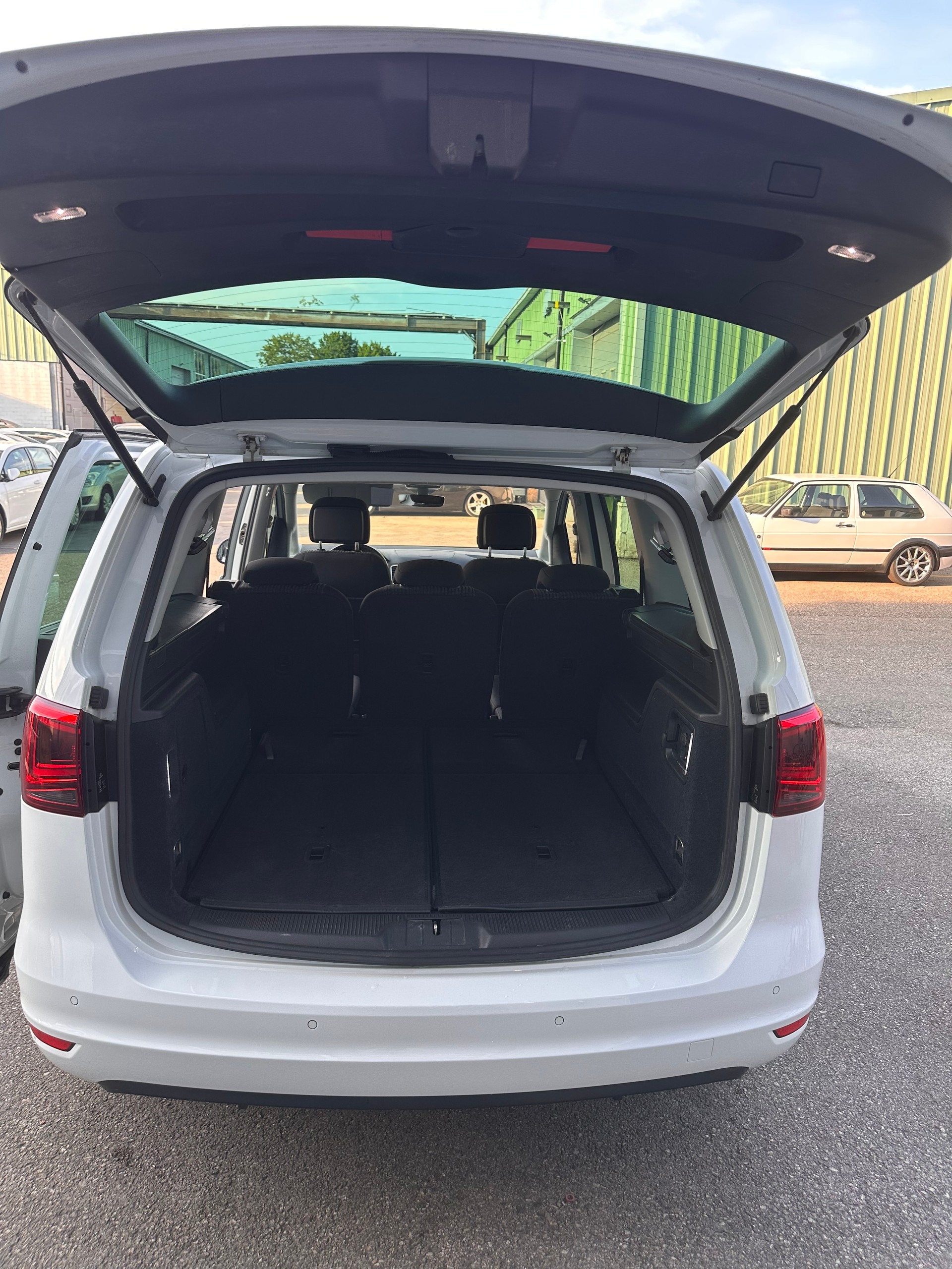 SEAT Alhambra 2.0 TDI 4Drive Style-image-7
