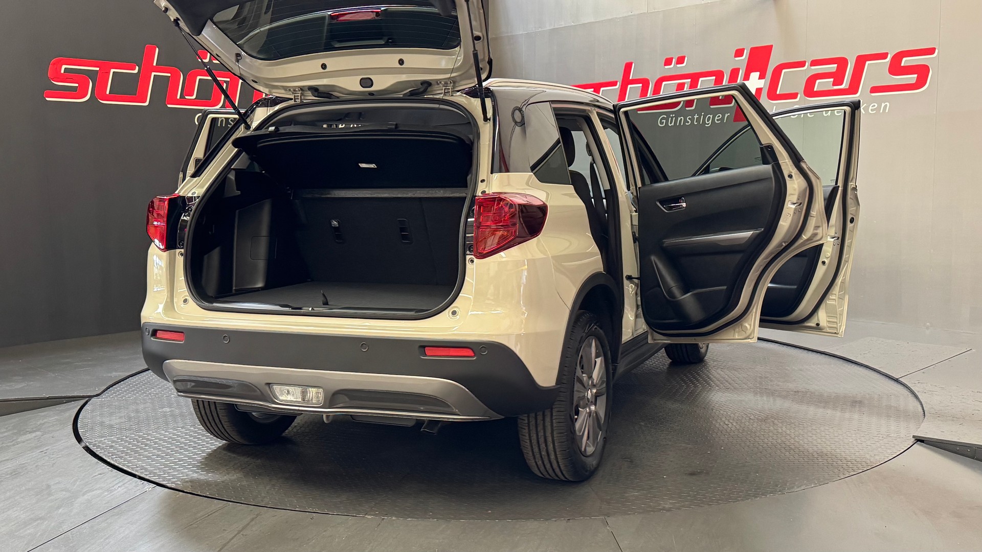 SUZUKI Vitara 1.4 Boosterjet Compact + 4x4 Hybrid-image-6