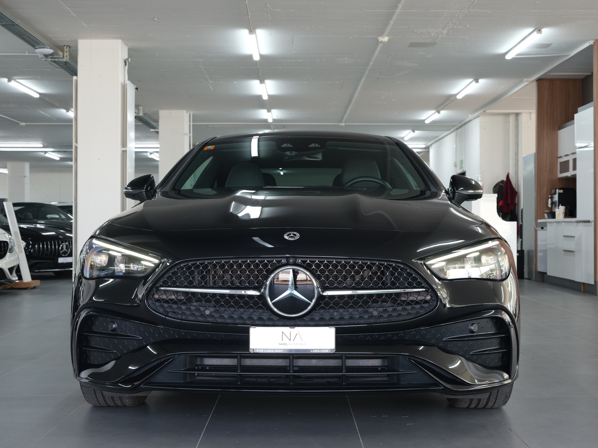 MERCEDES-BENZ CLE 300 Coupé 4Matic 9G-Tronic *Burmester* *Panorama* *360 Kamera*-image-7