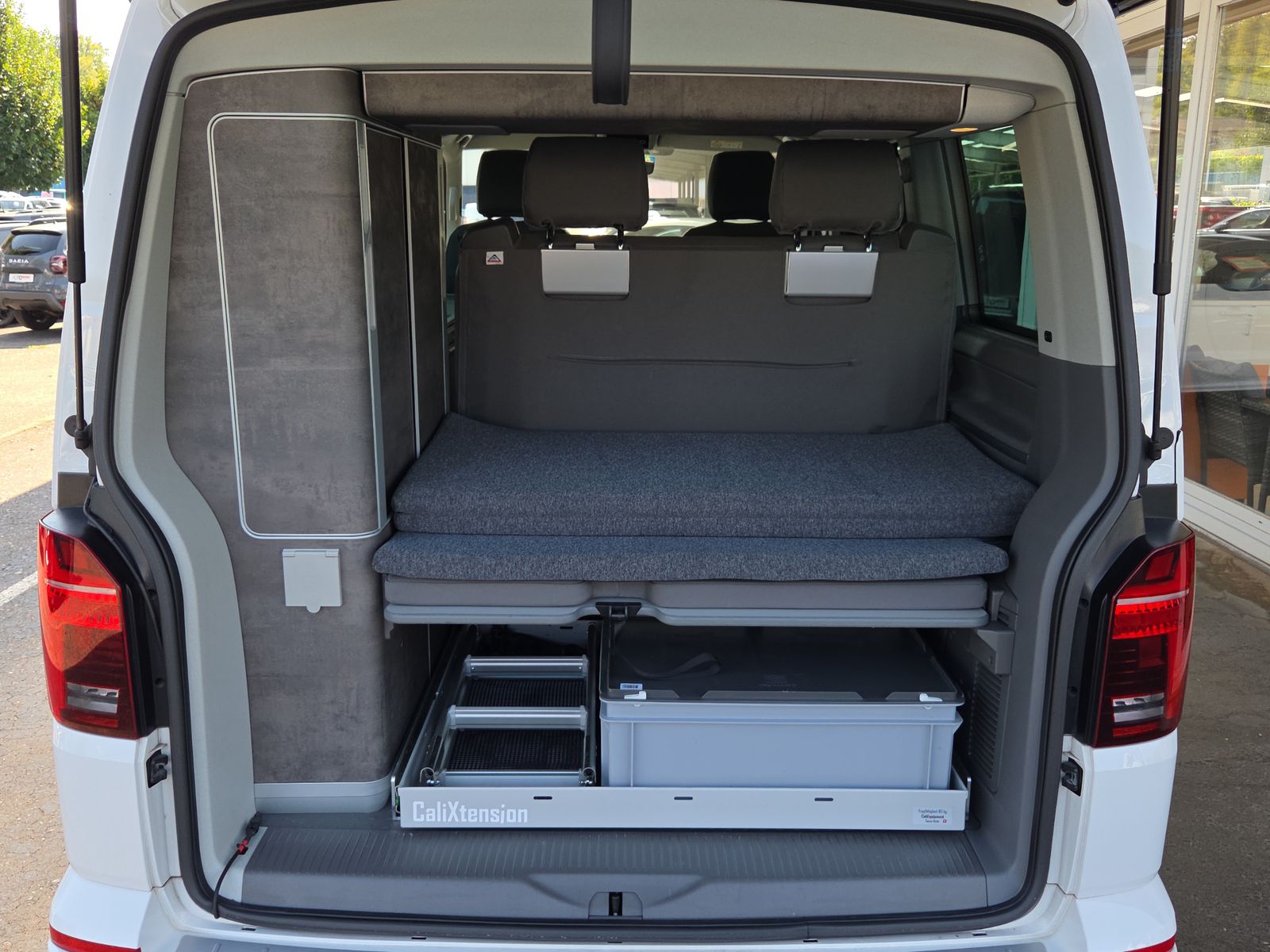 VW T6.1 California 2.0 TDI Ocean Edition Liberty 4Motion DSG-image-18