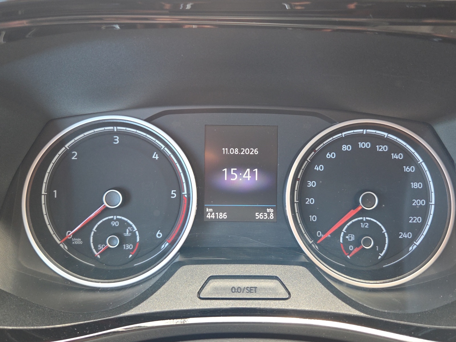VW T6.1 California 2.0 TDI Ocean Edition Liberty 4Motion DSG-image-8