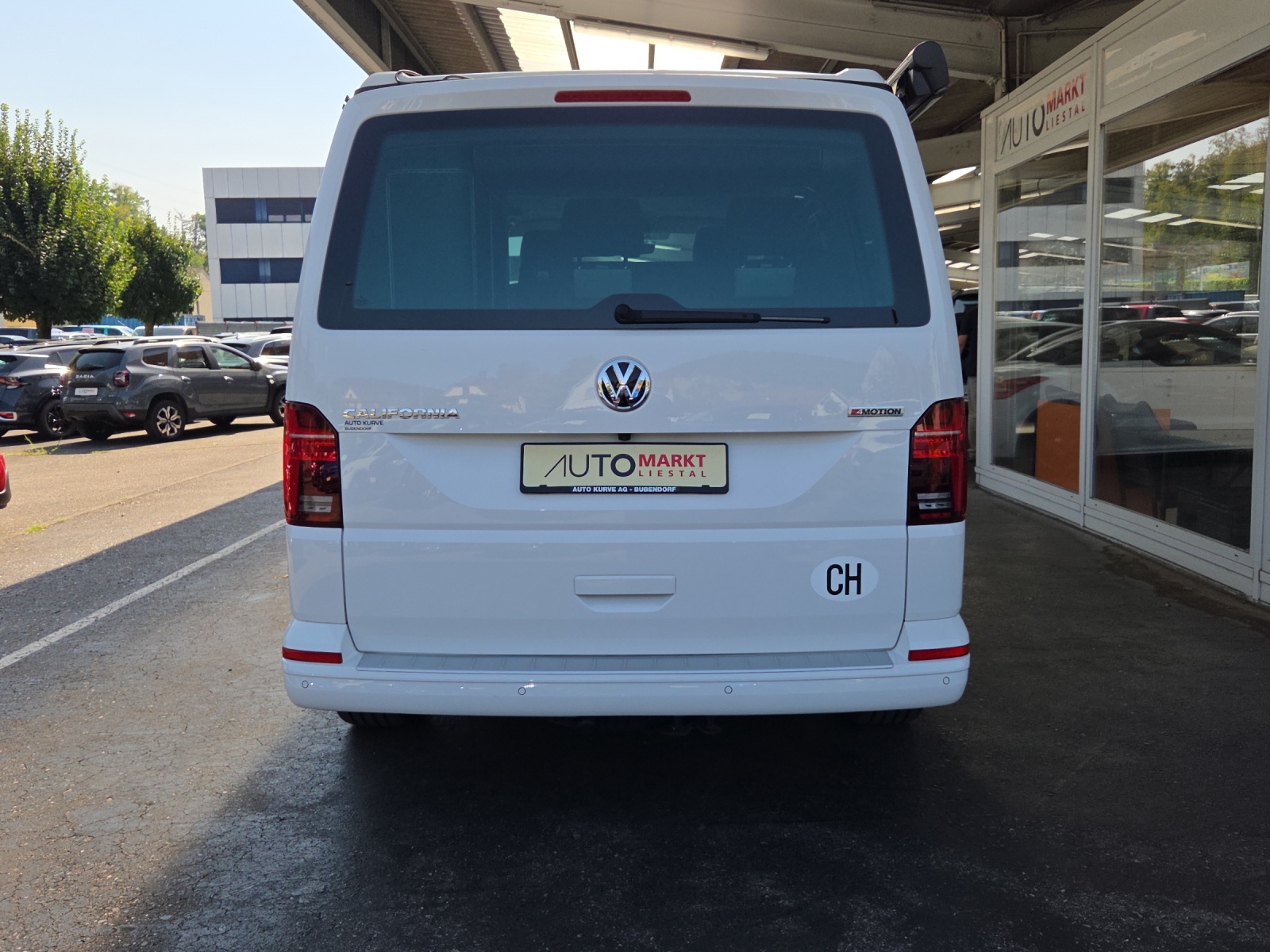 VW T6.1 California 2.0 TDI Ocean Edition Liberty 4Motion DSG-image-2