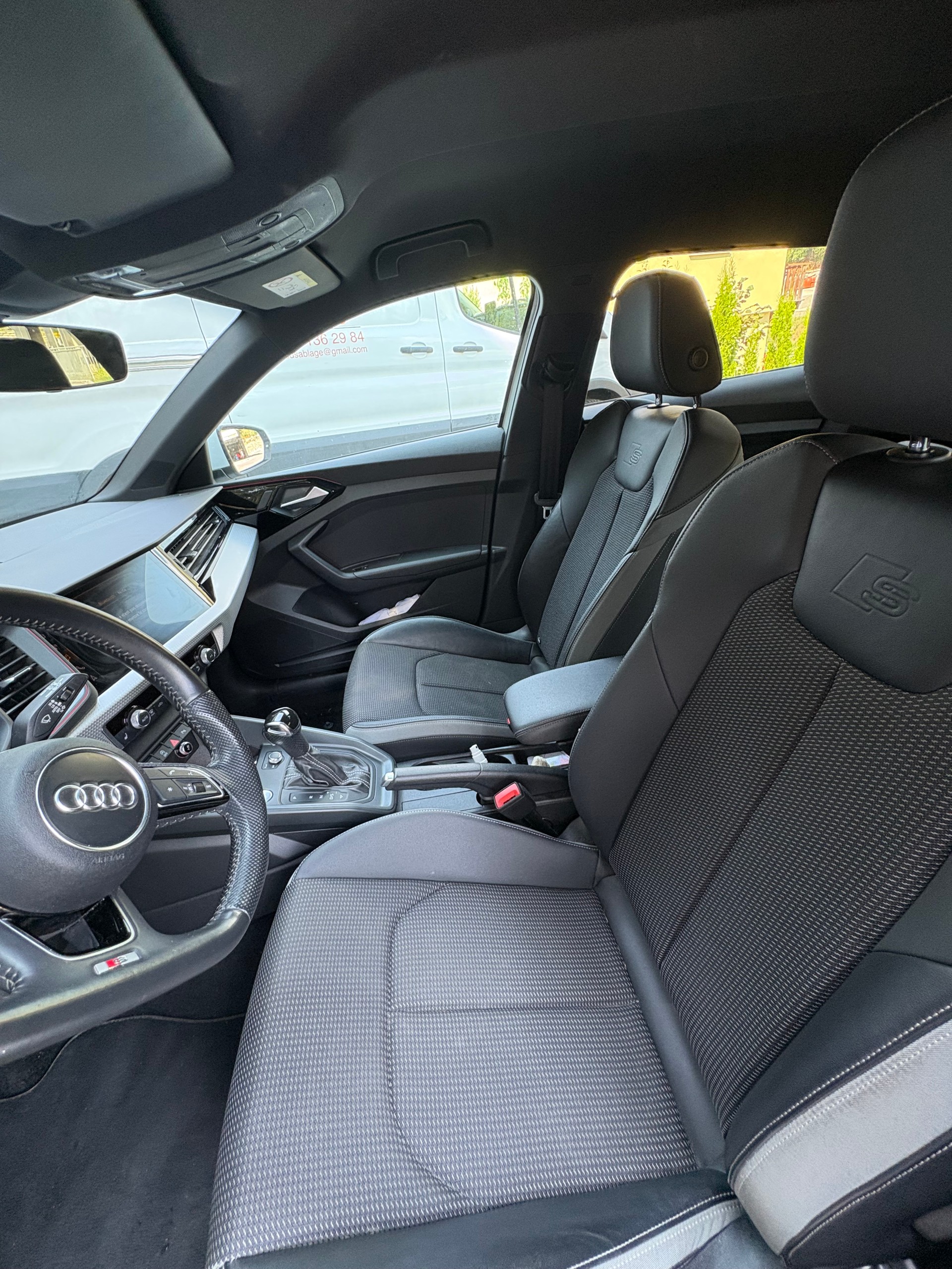 AUDI 1.0 30 TFSI Advanced S-Tronic-image-0