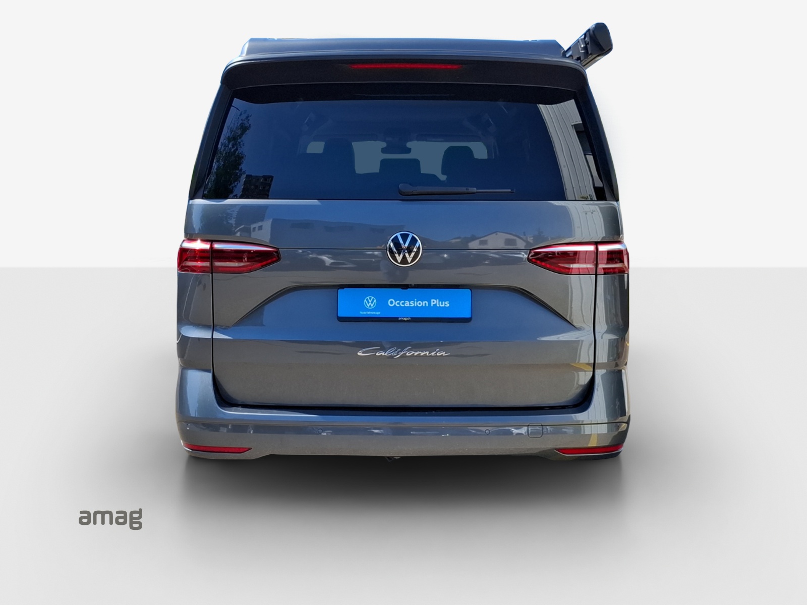 VW California 2.0 TSI Beach Tour-image-3