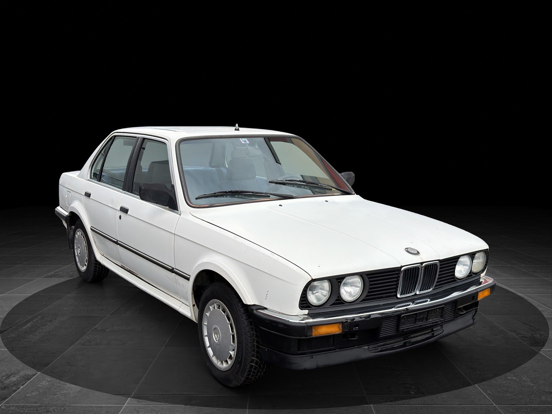 BMW 325iX A-image-0