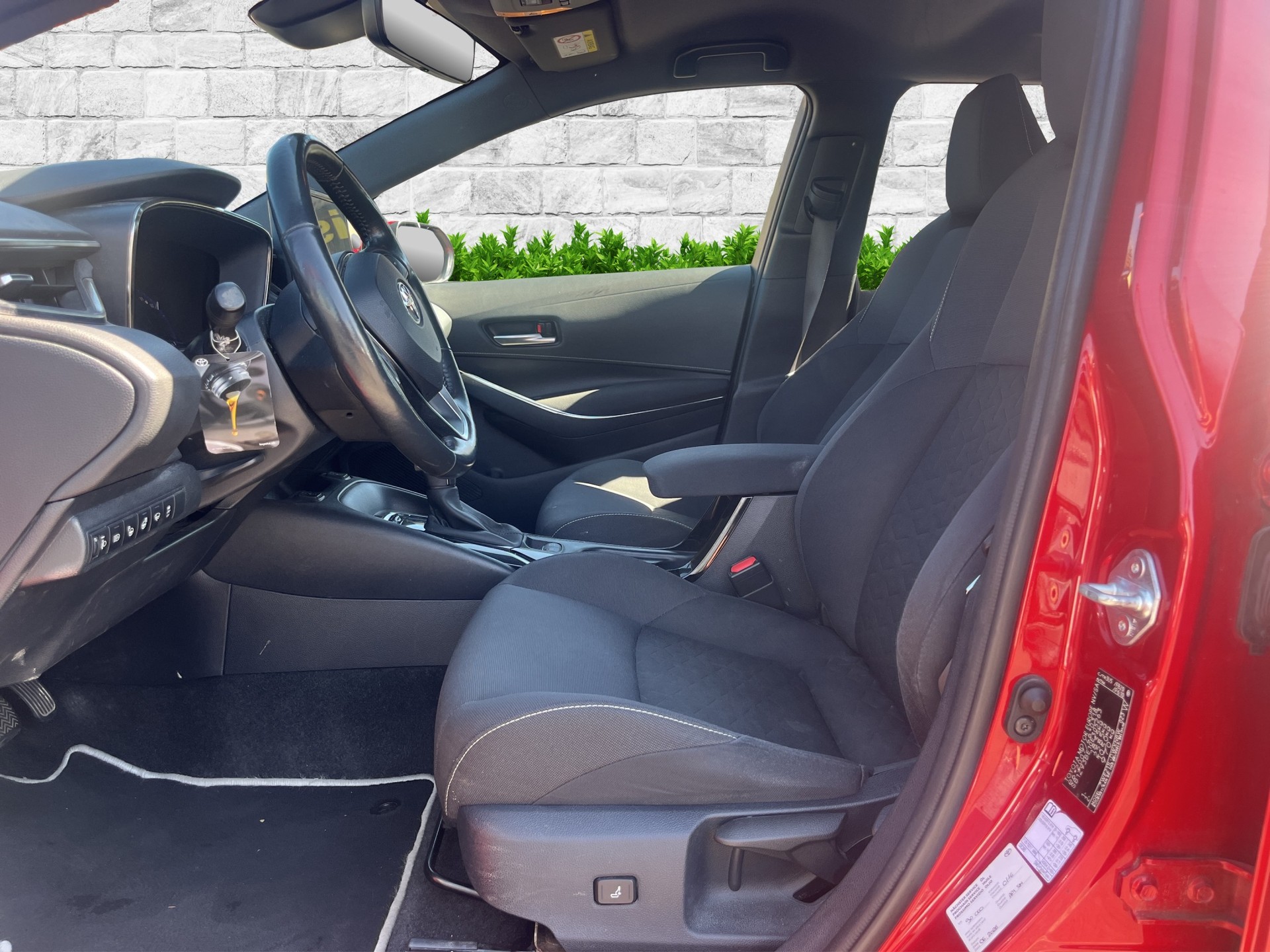 TOYOTA Corolla Touring Sports 1.8 HSD Trend e-CVT-image-2