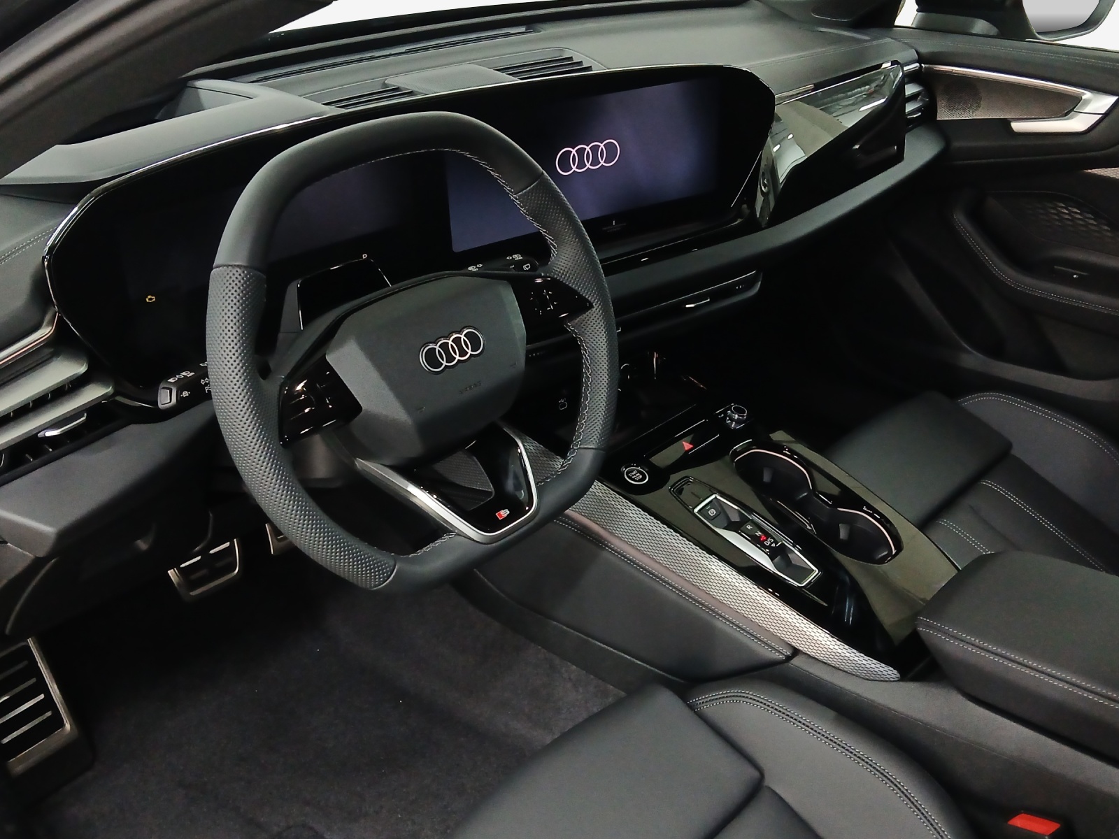 AUDI A5 Avant e-hybrid quattro Attraction 220 kW S tronic-image-14