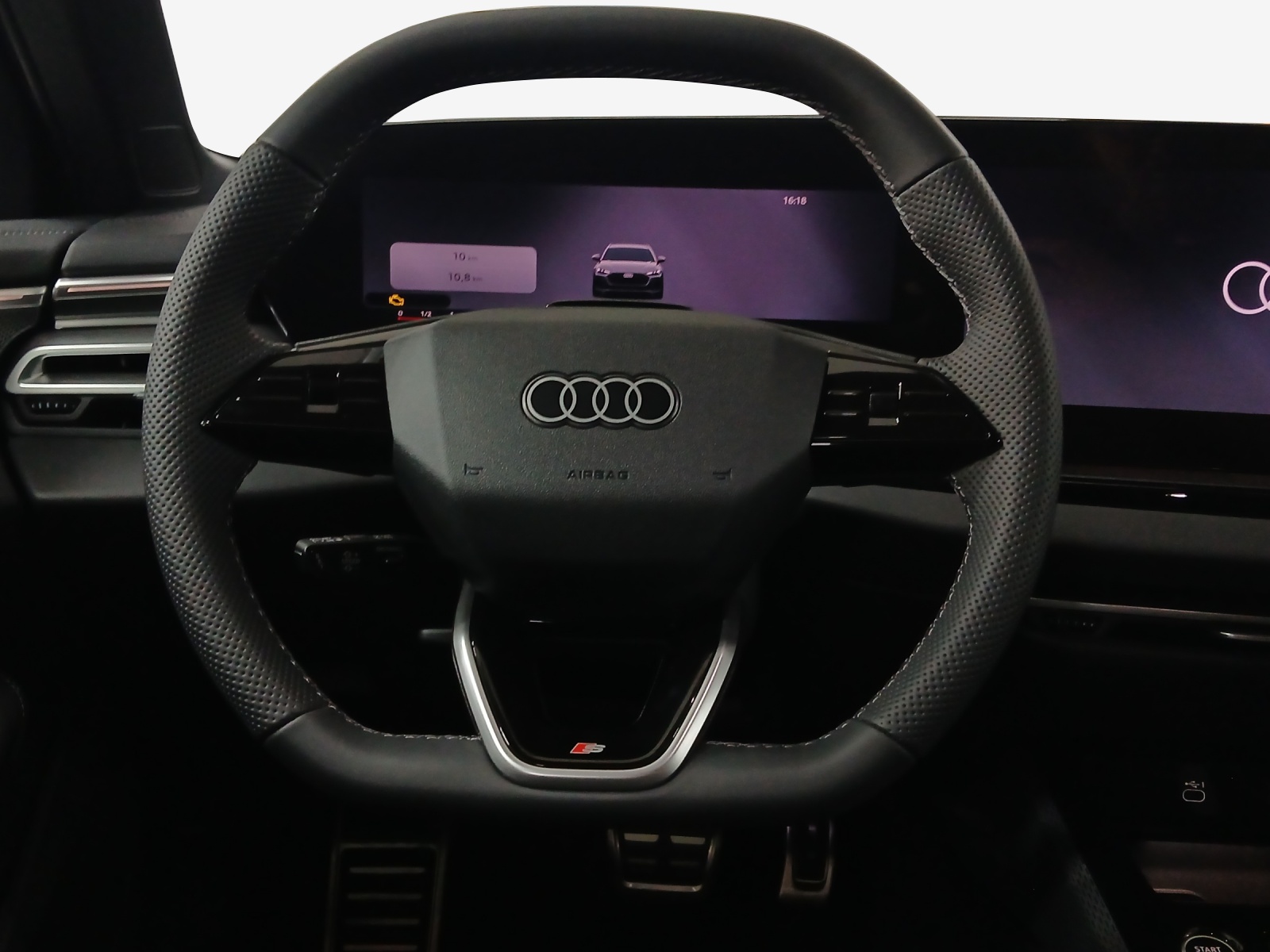 AUDI A5 Avant e-hybrid quattro Attraction 220 kW S tronic-image-9