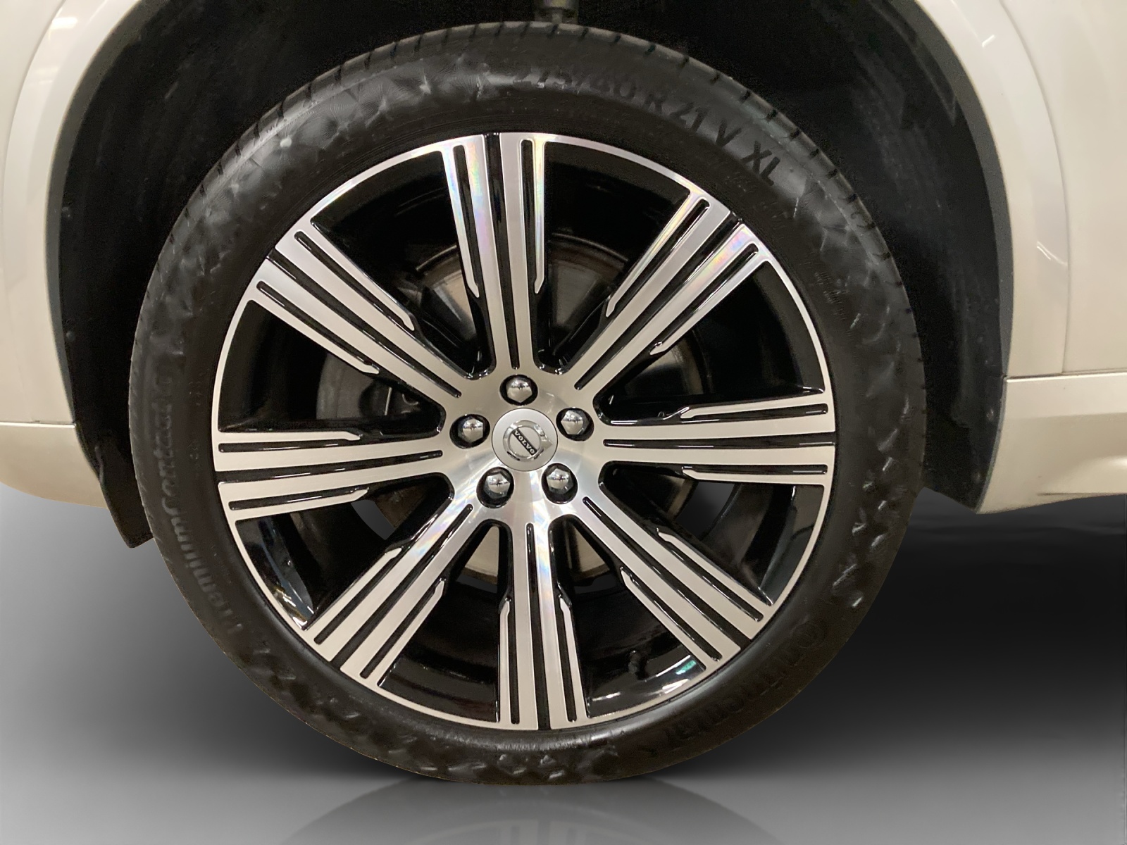VOLVO XC90 T8 eAWD Inscription Geartronic-image-16