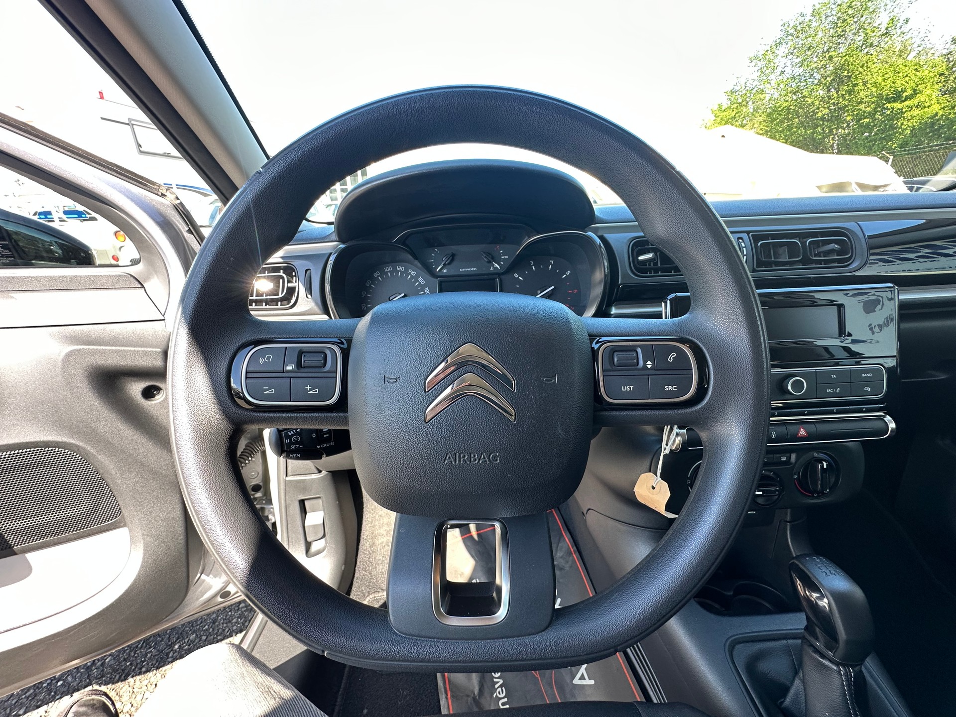 CITROEN C3 1.2i PureTech Feel-image-14