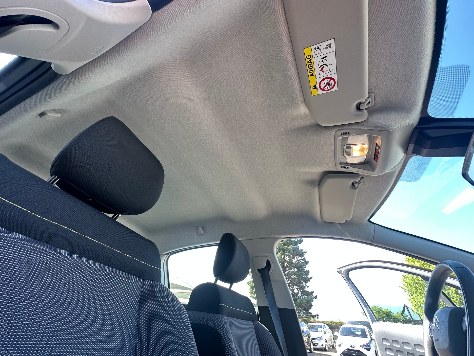 CITROEN C3 1.2i PureTech Feel-image-20