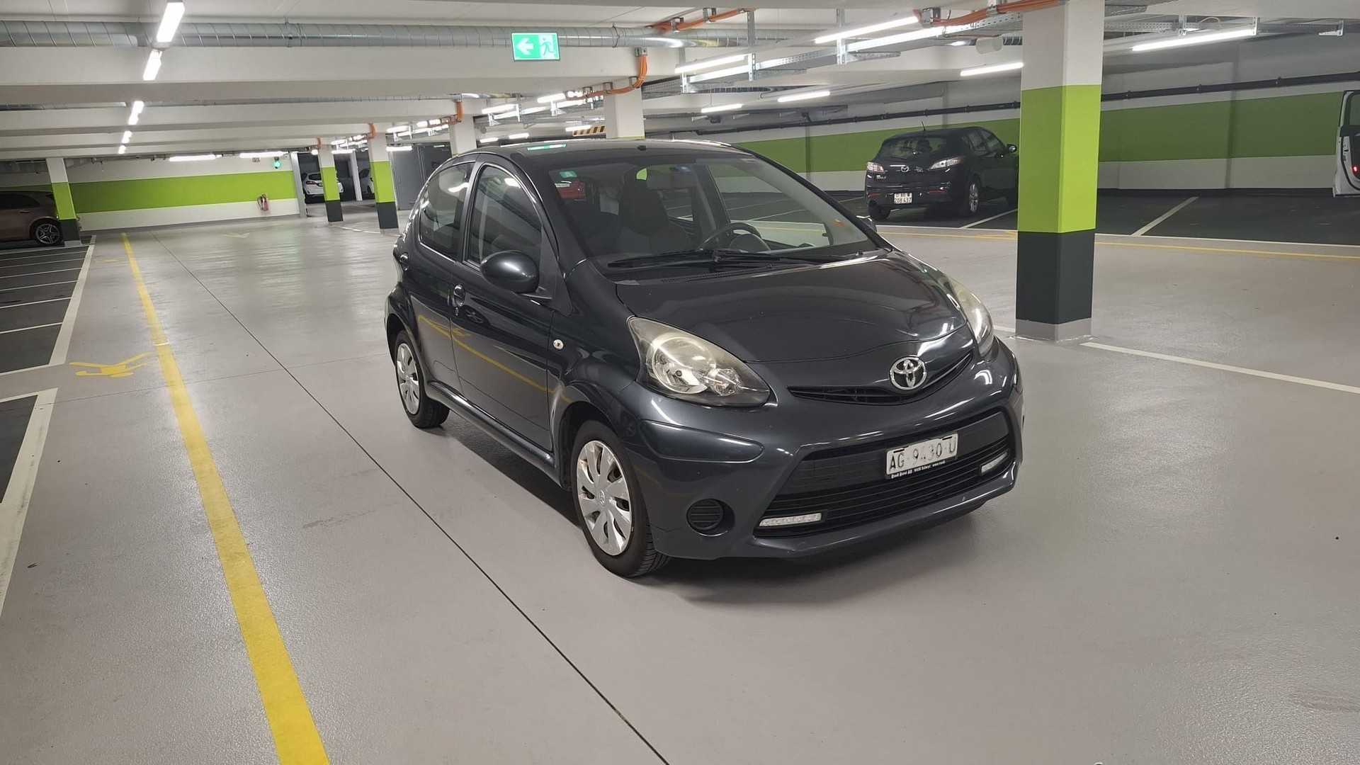 TOYOTA Aygo 1.0 VVT-i Terra-image-2