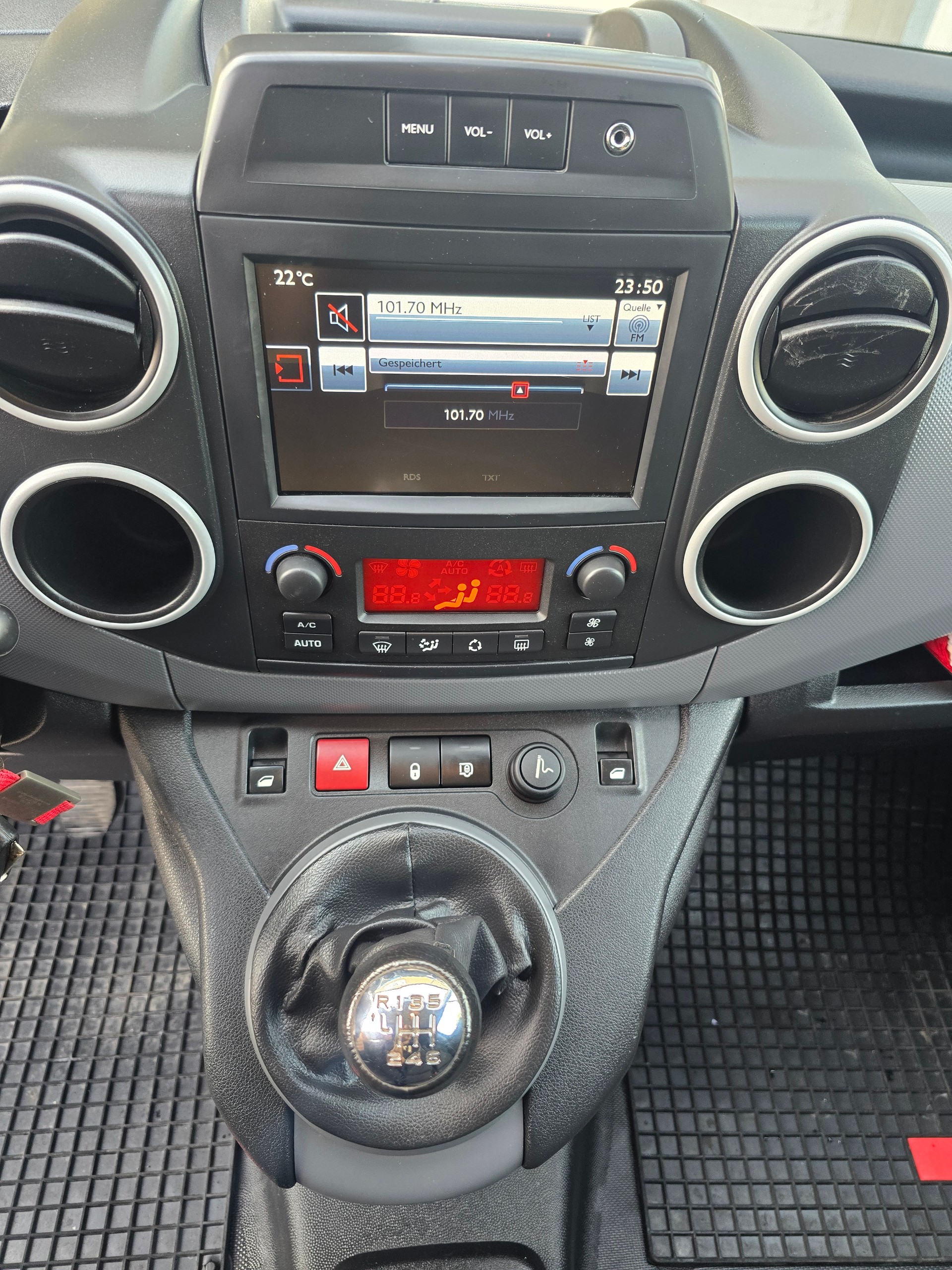 CITROEN Berlingo 1.6 BlueHDi 120 S&S Business-image-10