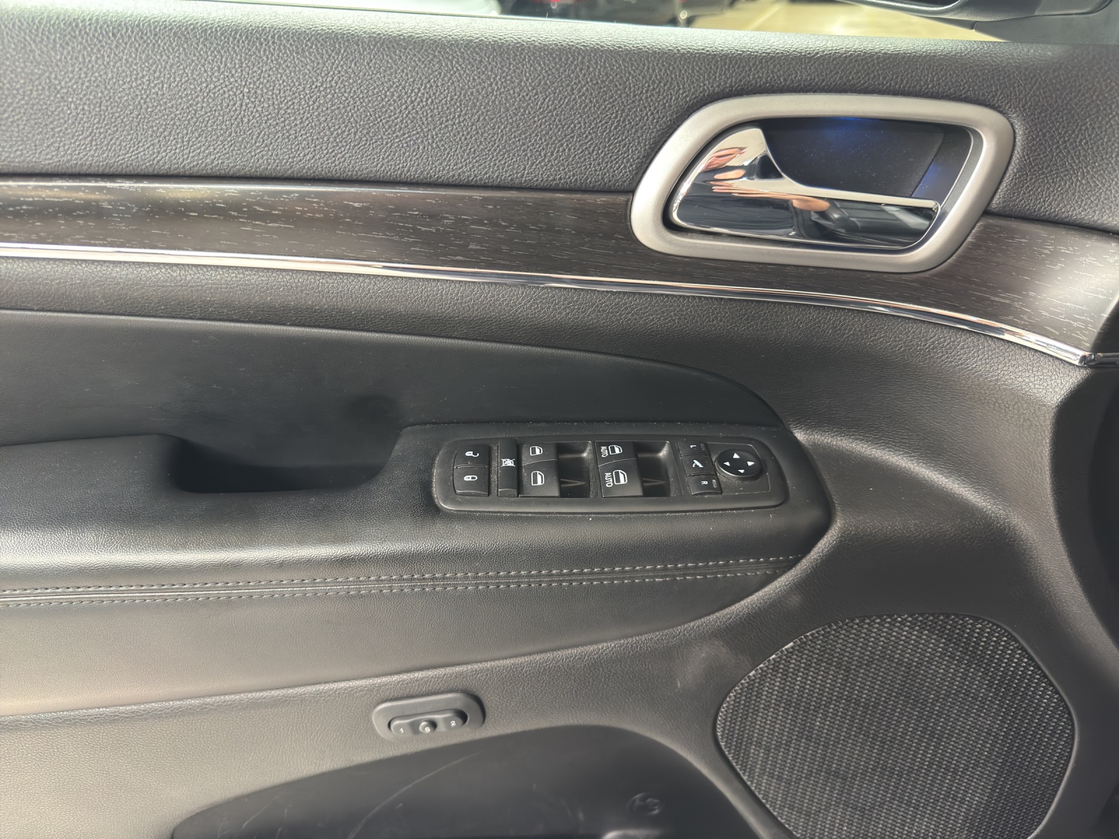JEEP Grand Cherokee 3.0 CRD 250 Limited-image-13