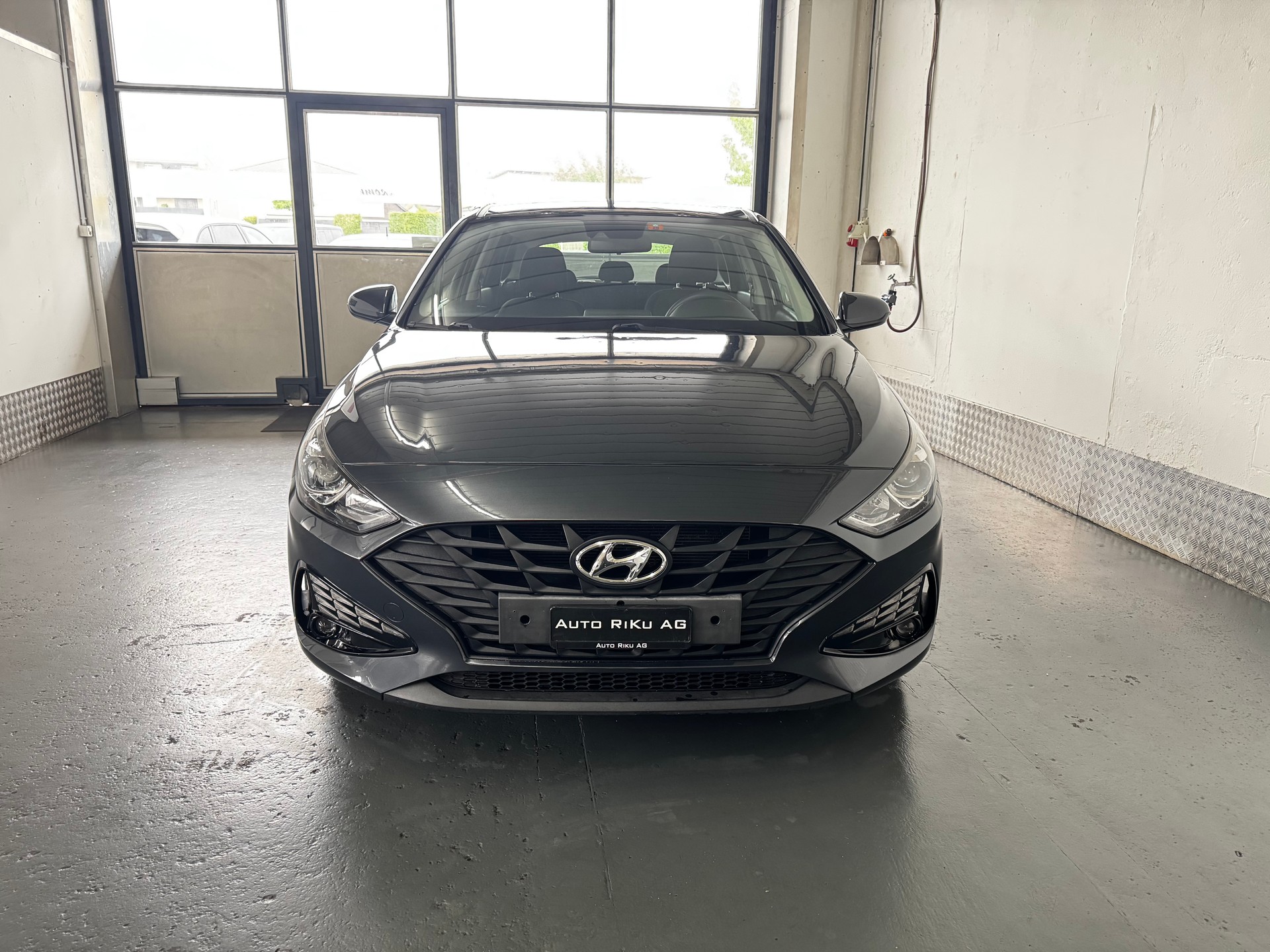 HYUNDAI i30-image-3