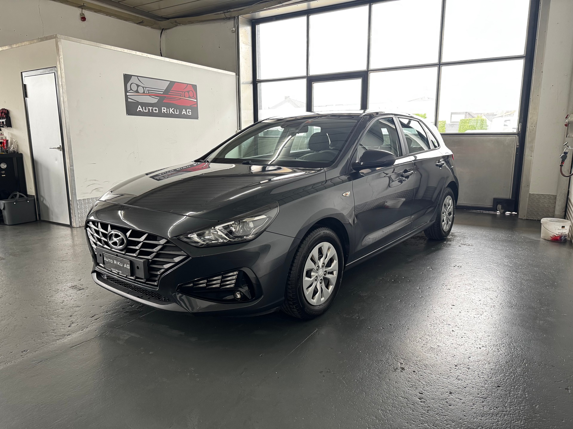 HYUNDAI i30-image-5