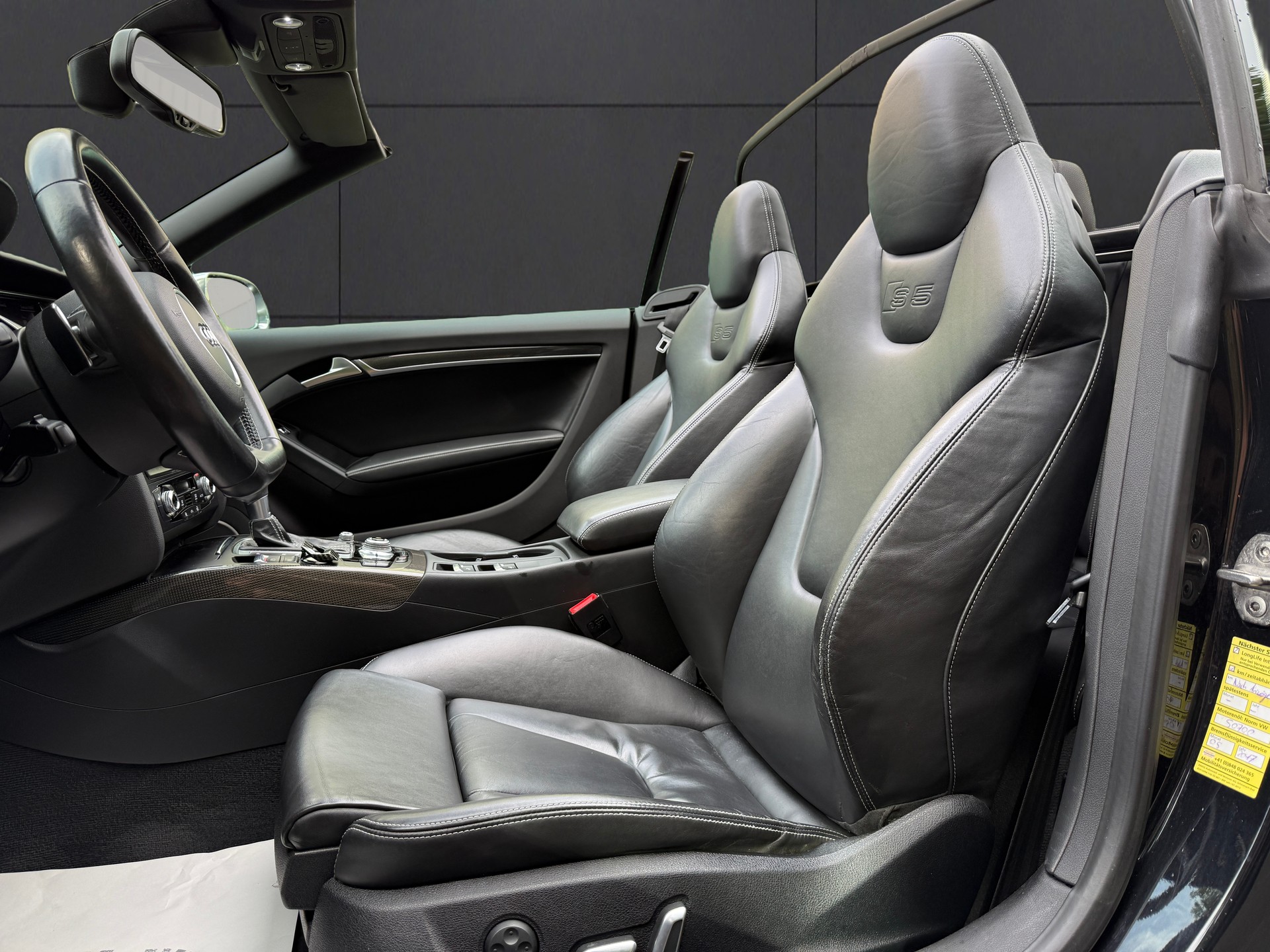 AUDI S5 Cabrio 3.0 TFSI quattro S-tronic-image-19