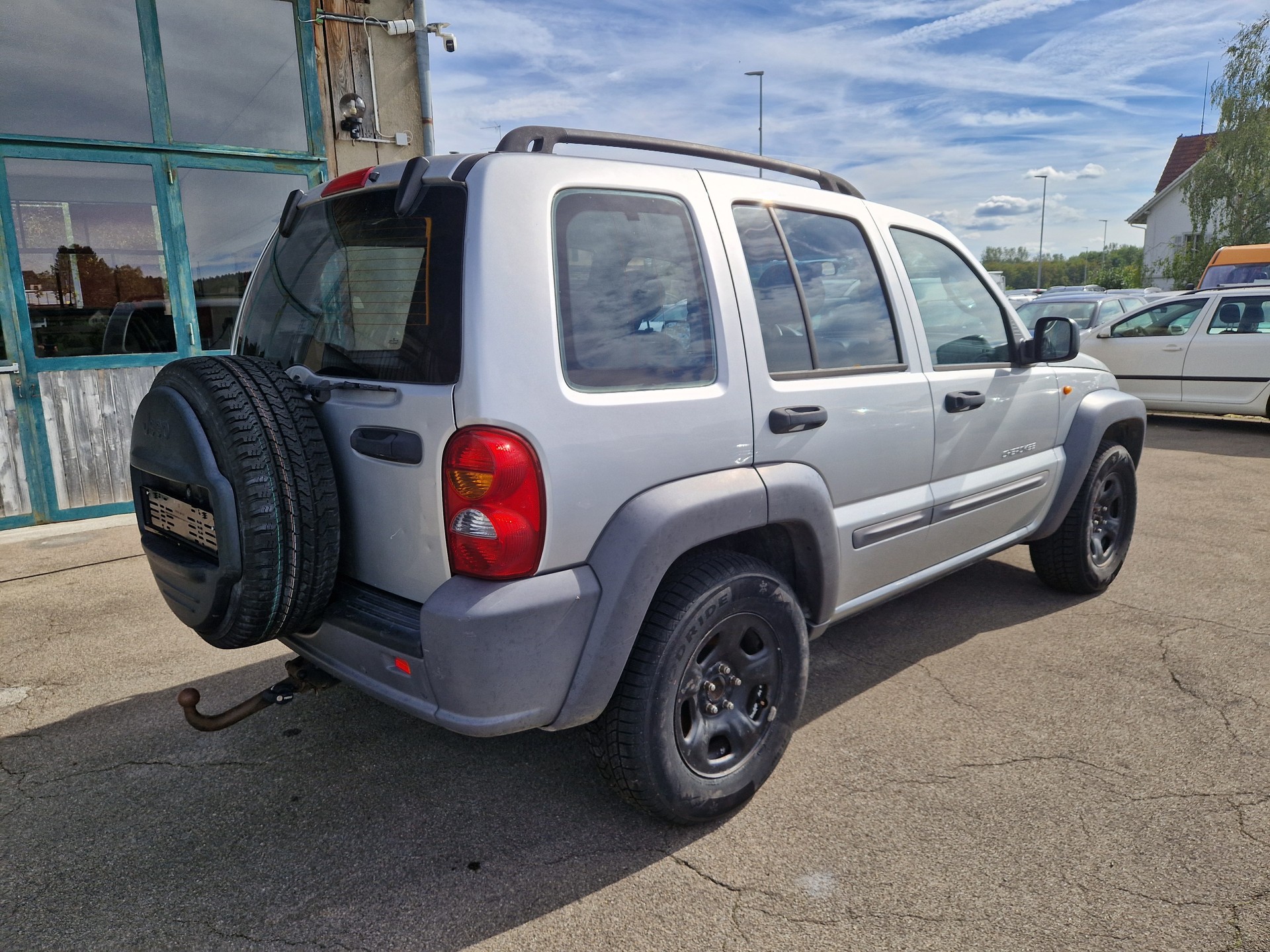 JEEP Cherokee 2.4 Sport-image-4
