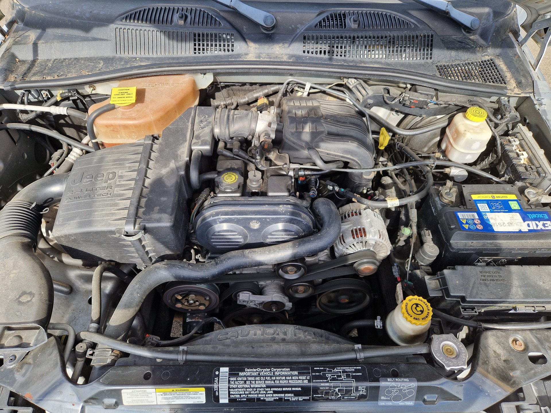 JEEP Cherokee 2.4 Sport-image-12