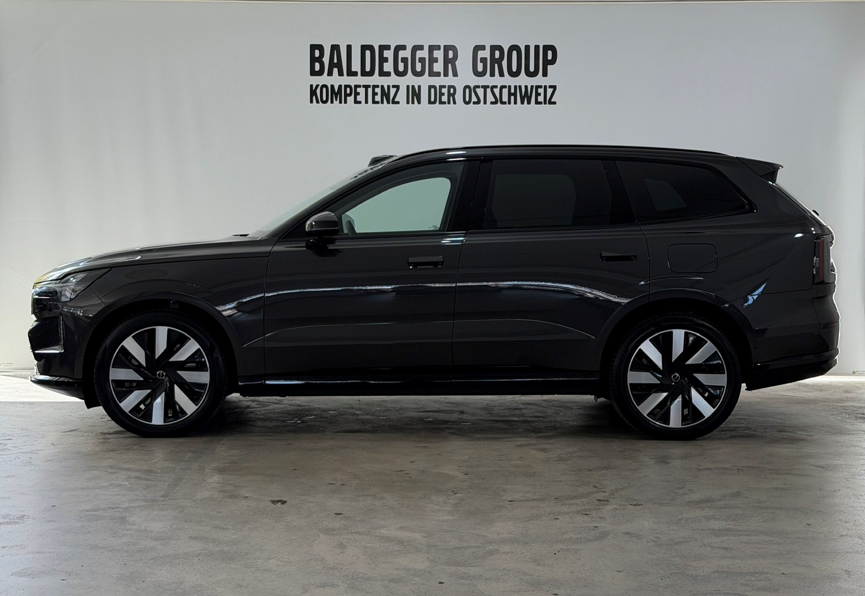 VOLVO EX 90 Twin Ultra AWD-image-2