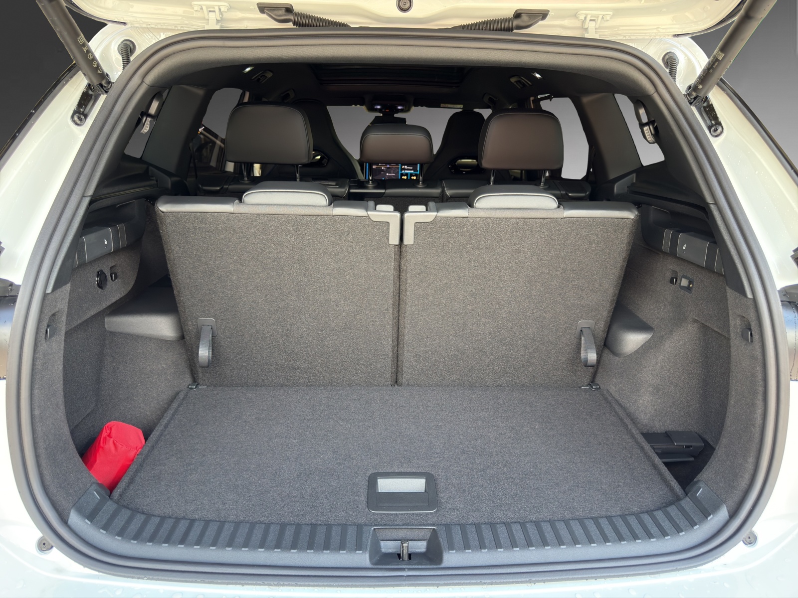 VW Tayron 2.0 TSI R-Line DSG 4Motion-image-8