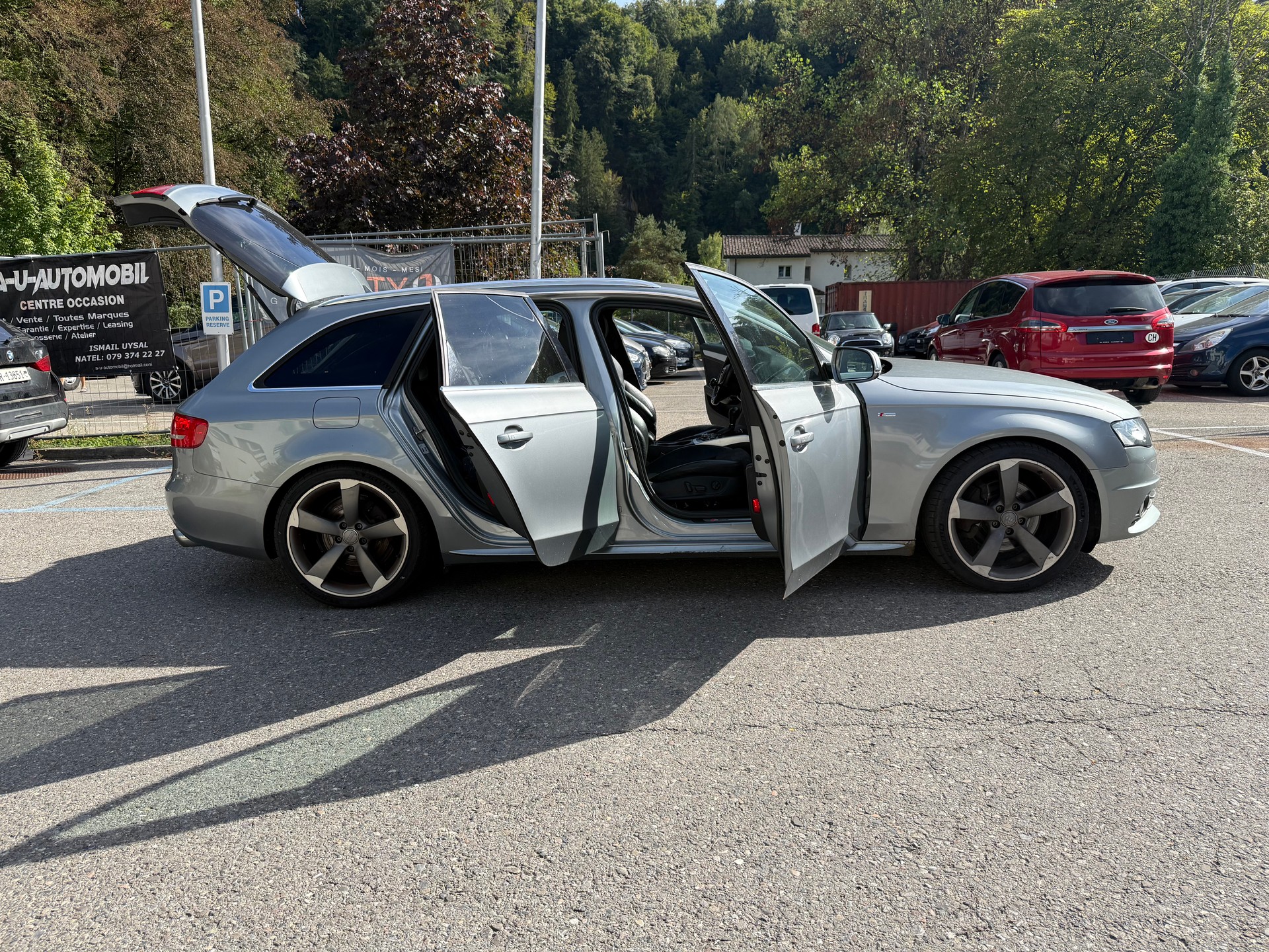 AUDI A4 Avant 2.0 TFSI quattro S-tronic-image-21