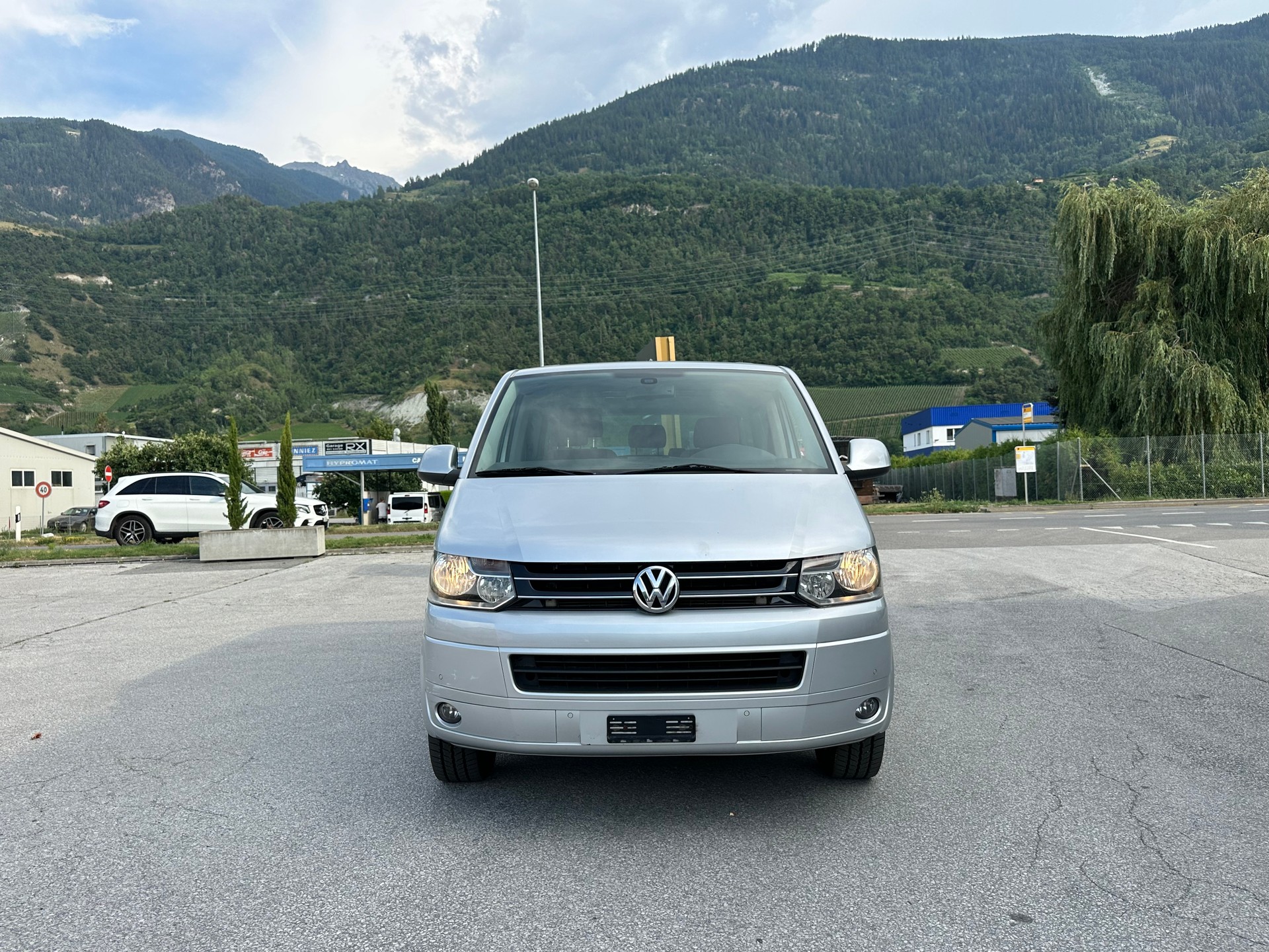 VW T5 Caravelle Comfortline 2.0 TDI CR 4Motion-image-2