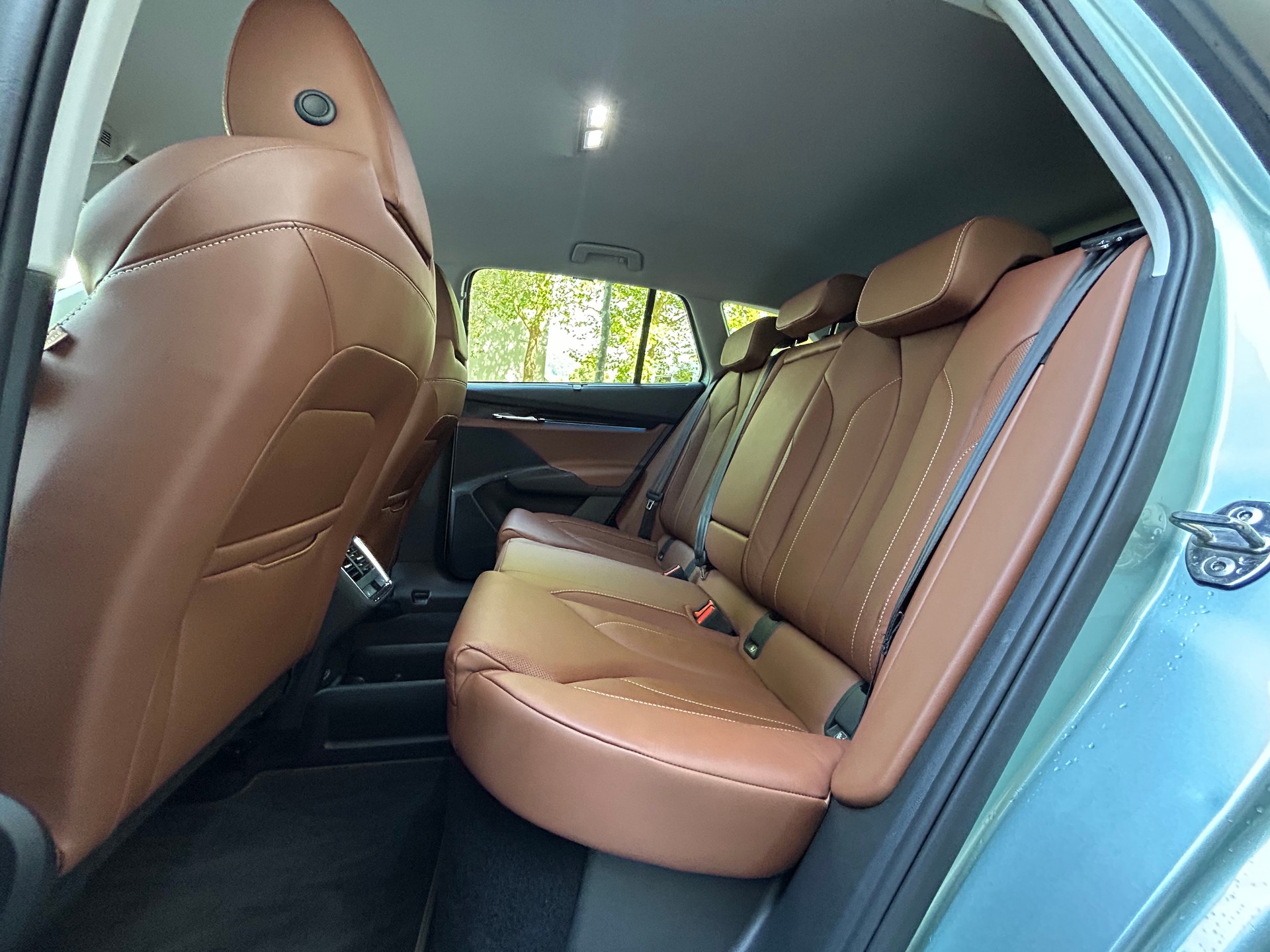 SKODA Enyaq iV 80x-image-12