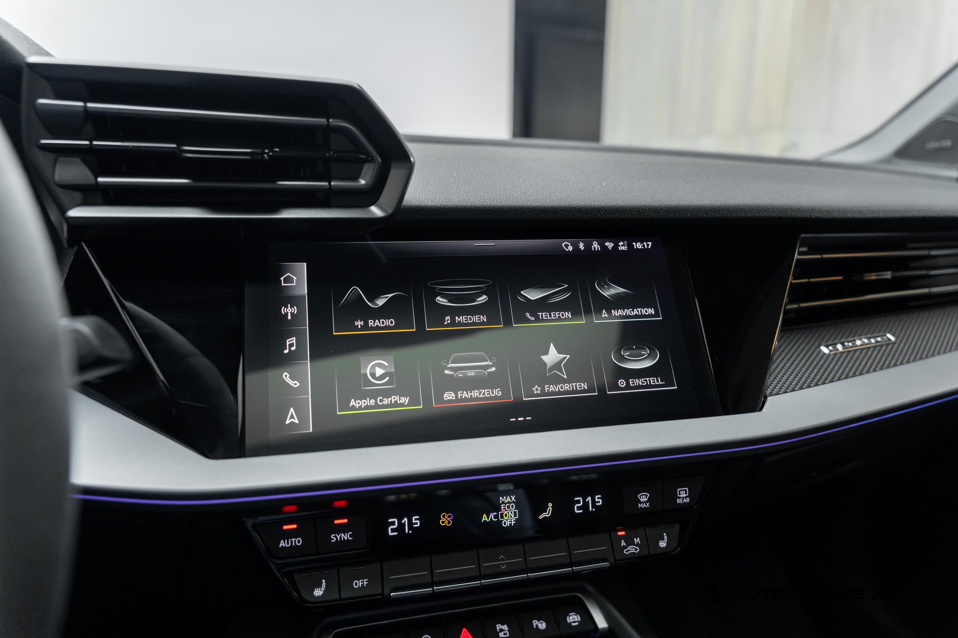 AUDI RS3 Sportback 2.5 TSI quattro S-tronic | All Black | Werksgarantie bis 2031-image-10