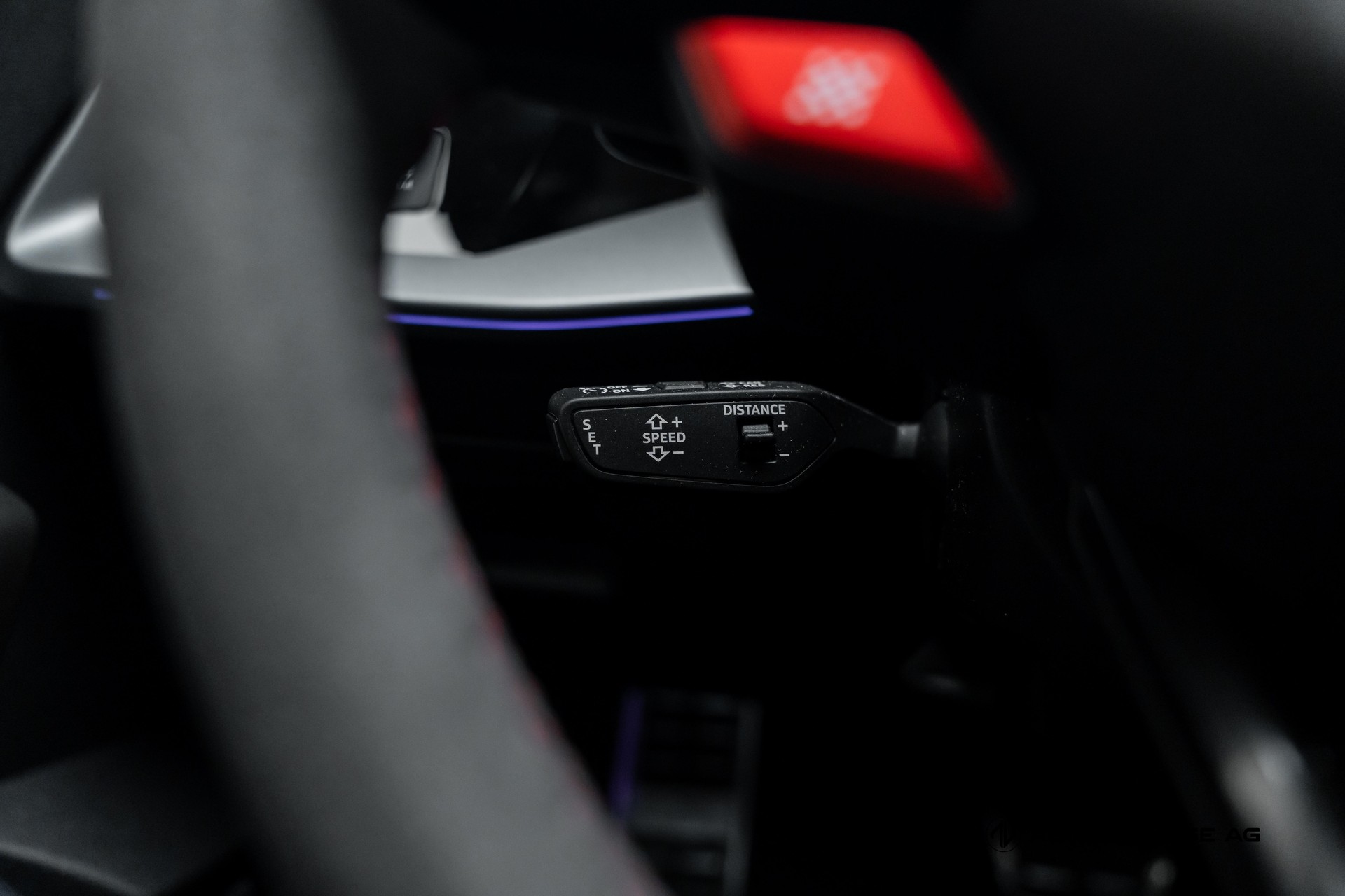 AUDI RS3 Sportback 2.5 TSI quattro S-tronic | All Black | Werksgarantie bis 2031-image-19