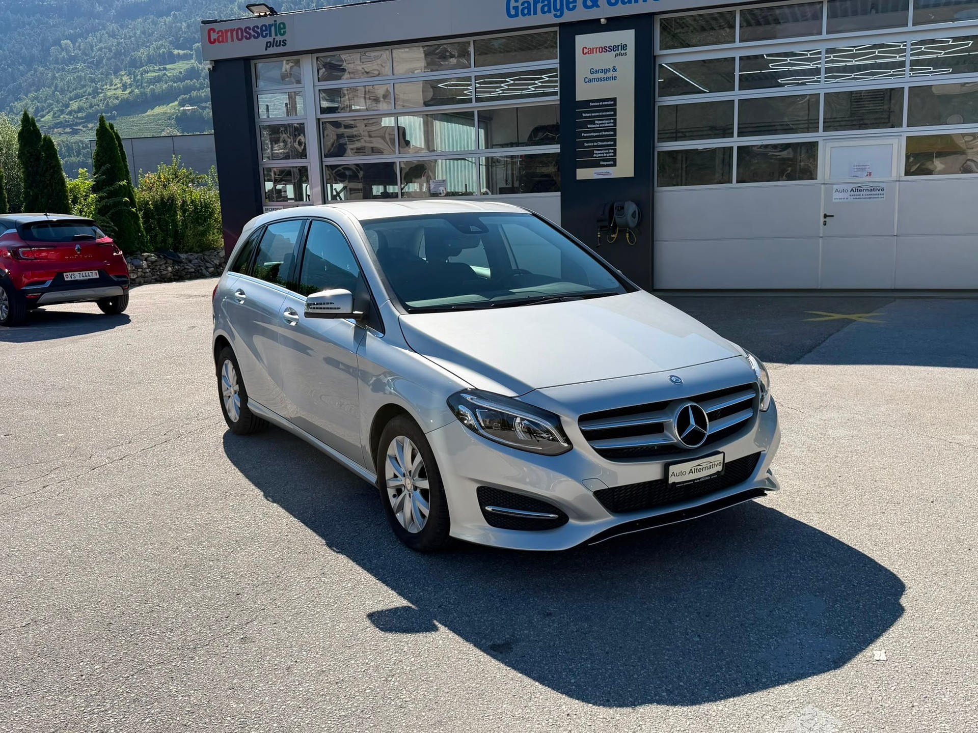 MERCEDES-BENZ B 220 Urban 4Matic 7G-DCT-image-11