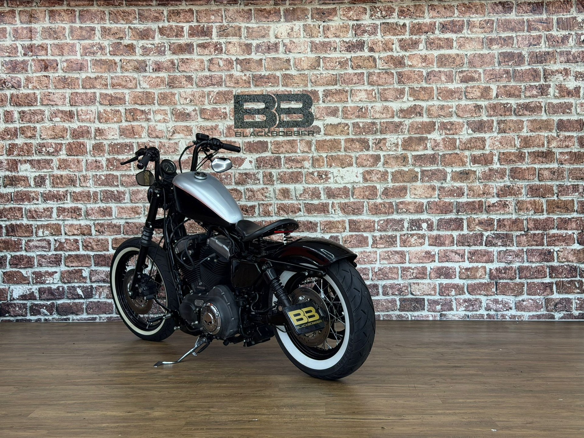 HARLEY-DAVIDSON XL 1200 N Sportster Nightster-showroom-element-2