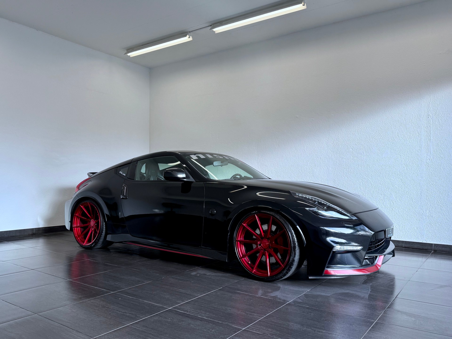 NISSAN 370 Z nismo V2-image-0