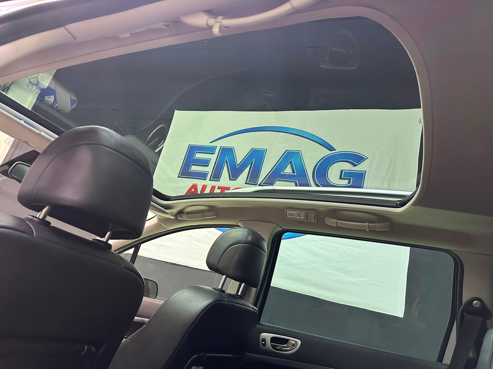 PEUGEOT 307 SW 2.0 16V Premium-image-13